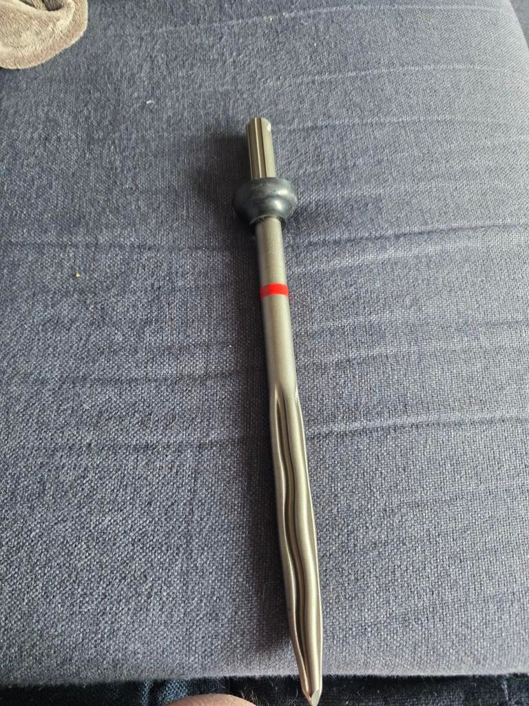 Nieuwe Hilti SDS Max Puntbeitel, Doe-het-zelf en Verbouw, Ophalen of Verzenden, Nieuw, Overige typen