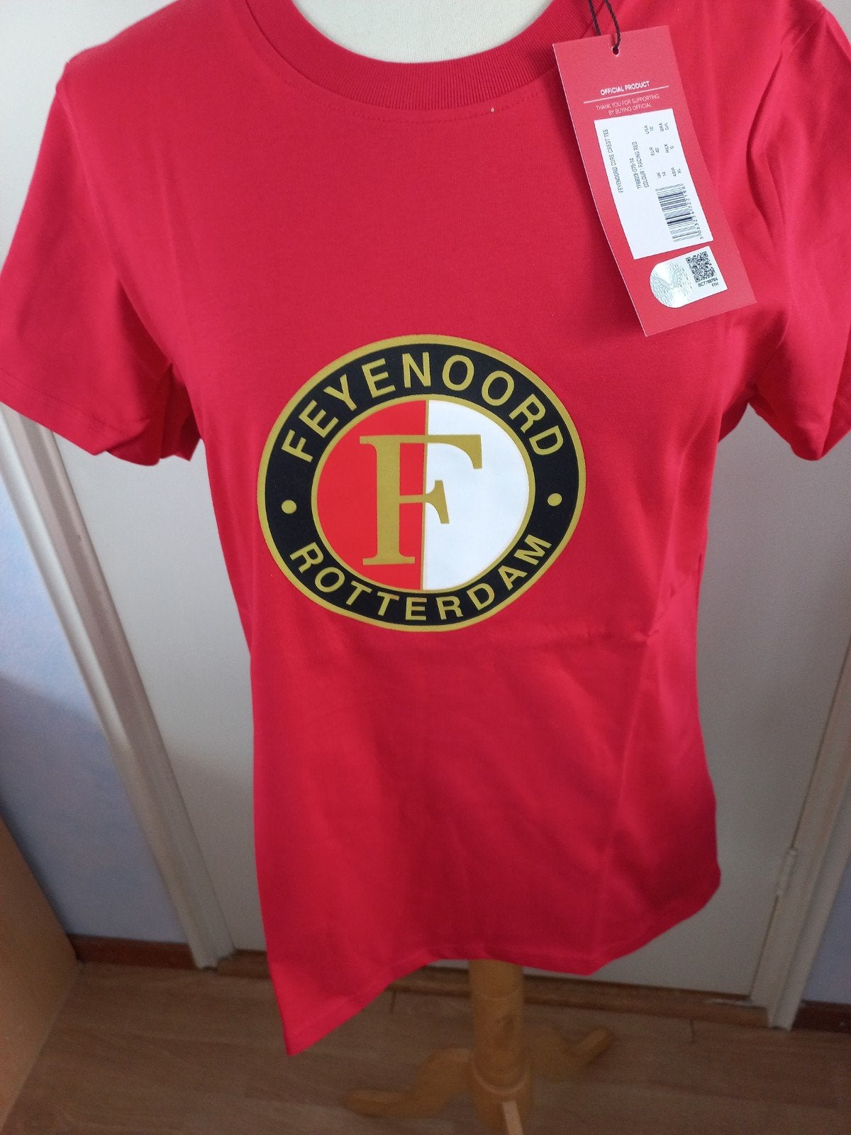 feyenoord dames T-shirt maat 42. nieuw, Shirt, Nieuw, Maat M, Ophalen of Verzenden