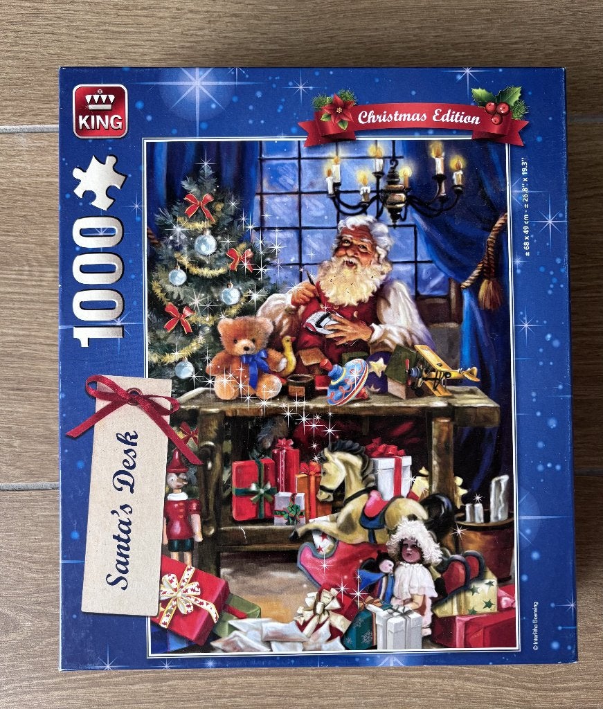 King legpuzzel Kerst 1000 stukjes - Santa's desk, Ophalen of Verzenden, 500 t/m 1500 stukjes, Zo goed als nieuw, Legpuzzel
