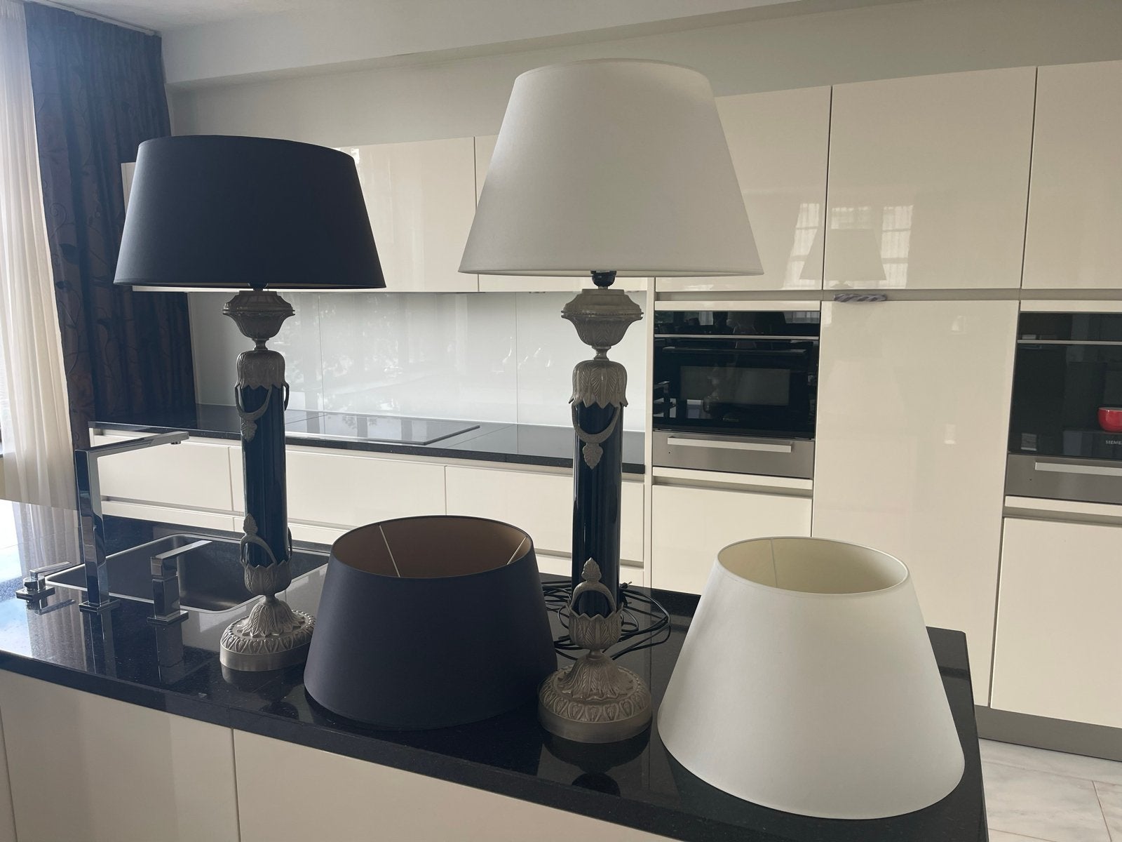 2 tafellampen stijl barok, Ophalen