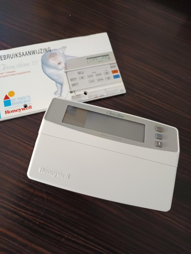 Honeywell Chronotherm III Programmeerbare Thermostaat, Doe-het-zelf en Verbouw, Thermostaten, Ophalen of Verzenden, Gebruikt