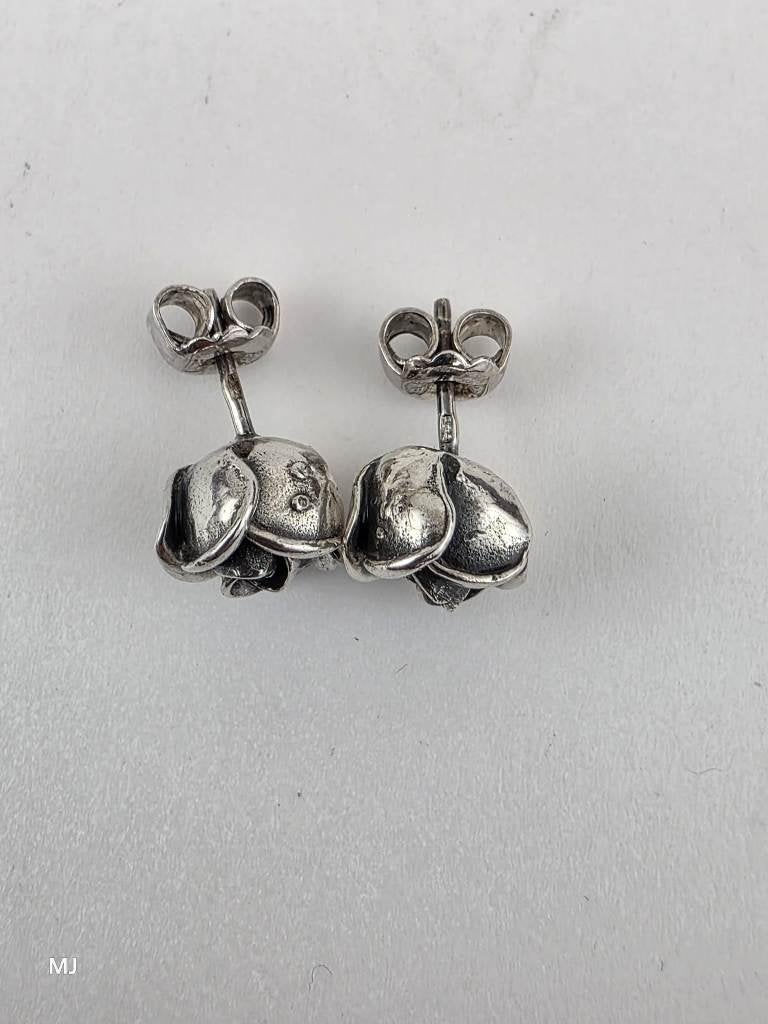 Zilveren roosjes oorknopjes                             Z136, Sieraden, Tassen en Uiterlijk, Oorbellen, Gebruikt, ., Ophalen of Verzenden