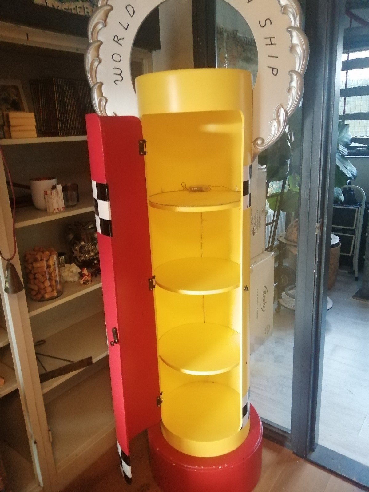 XXL FORMULE 1 F1 WINKEL DISPLAY VITRINE KAST 210 CM HOOG!!!, Antiek en Kunst, Ophalen