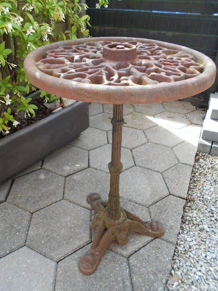 TAFELTJE ZWAAR GIETIJZER BIJZETTAFELTJE TAFEL, Ophalen