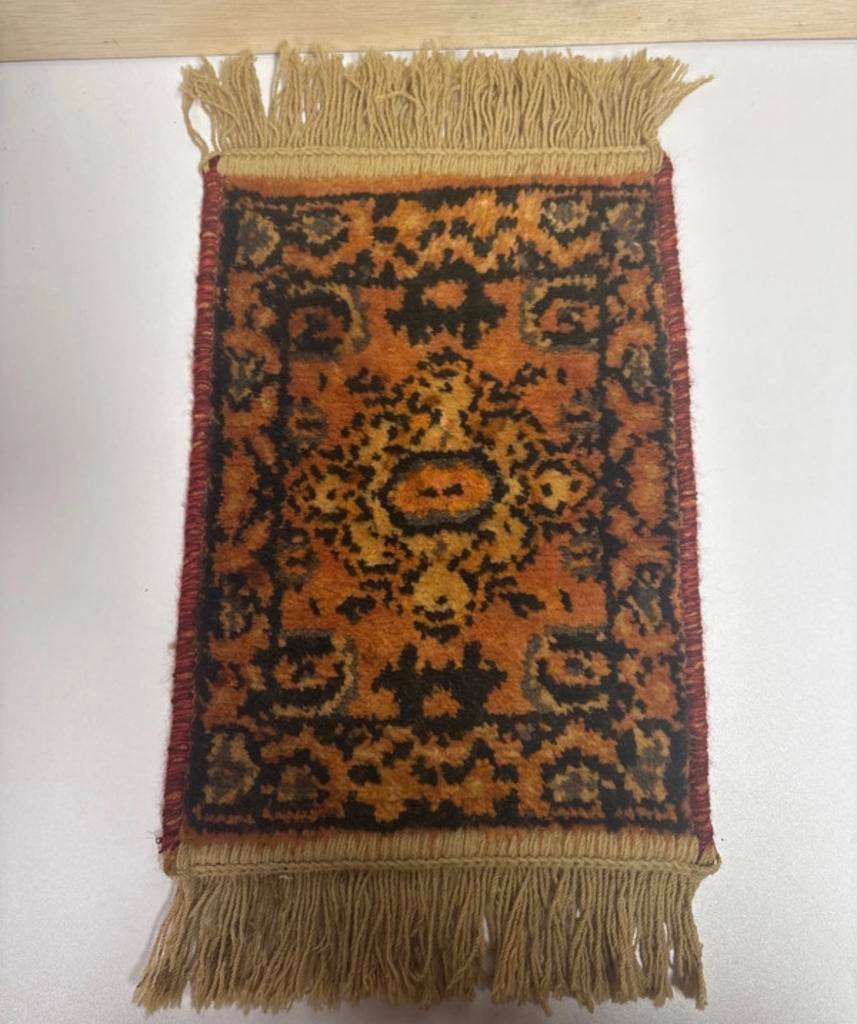 Vintage Smyrna stijl wollen kleedje - 46x25 cm, Minder dan 50 cm, Gebruikt, Bruin, Ophalen of Verzenden