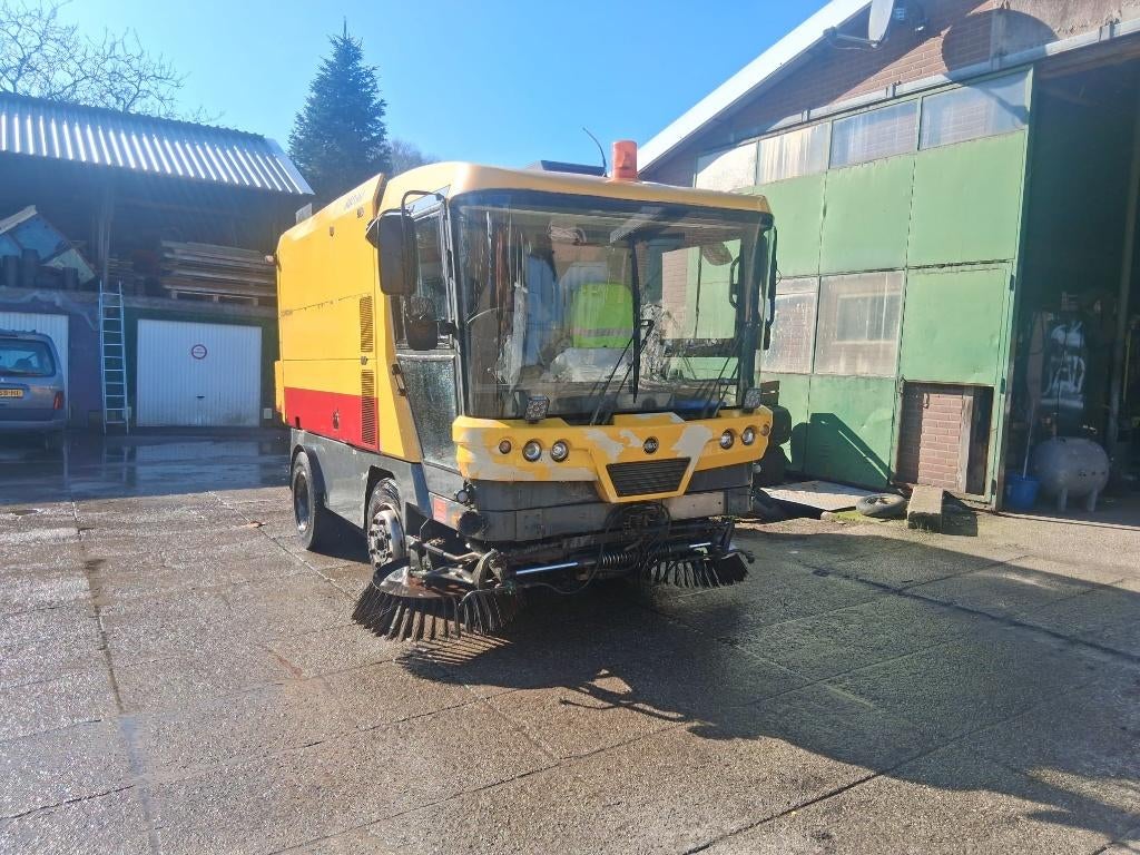 RAVO 560 veegwagen, Zakelijke goederen, Machines en Bouw | Onderhoud en Reiniging, Ophalen
