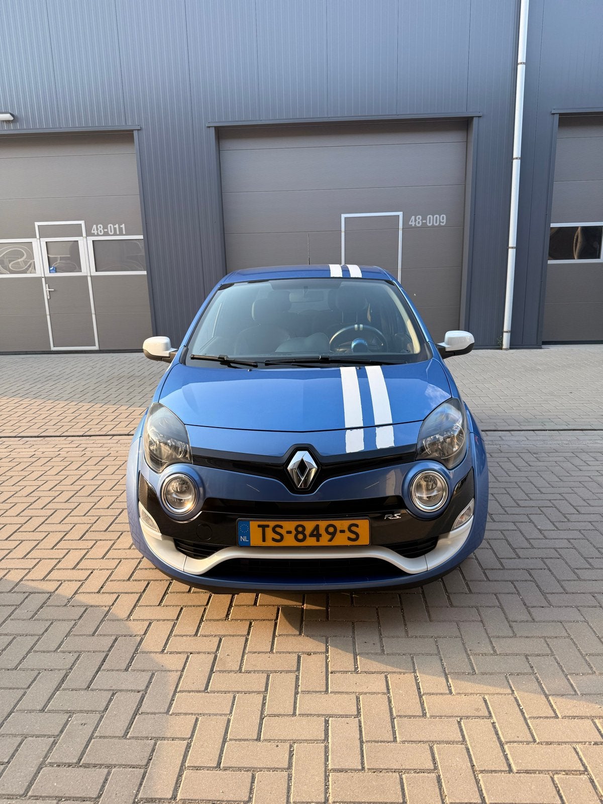 Renault Twingo 1.6 16V RS 2012 Blauw, Voorwielaandrijving, 31 €/maand, 4 cilinders, 133 pk