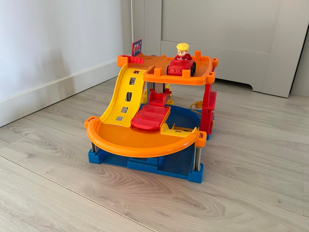 Fisher-Price Little People Garage met auto en figuur, Ophalen, Zo goed als nieuw