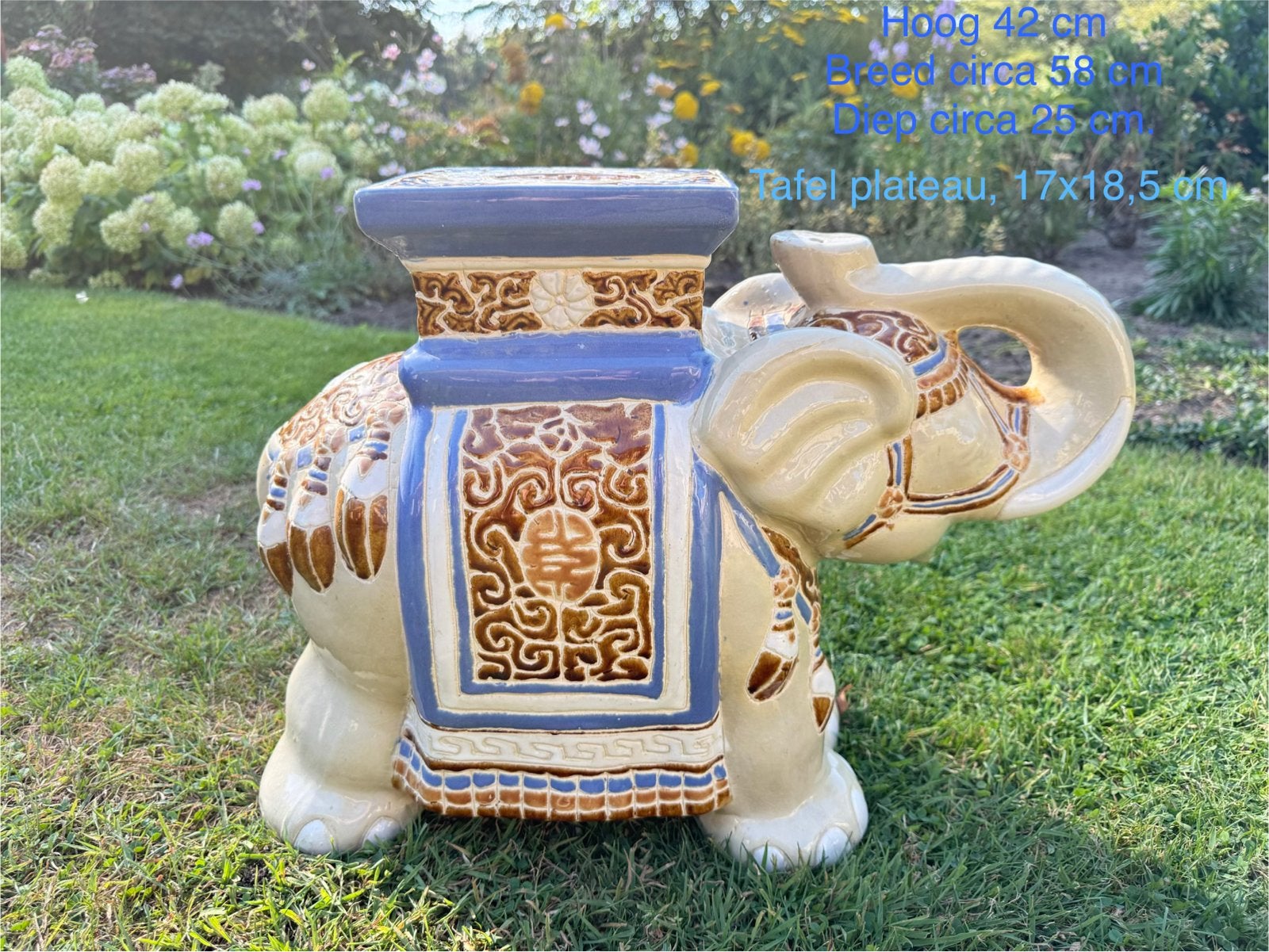 Decoratieve olifant kruk/bijzettafel, keramiek, Ophalen