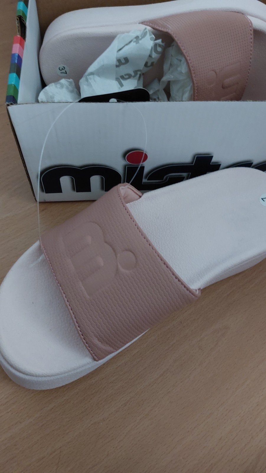 Te koop nieuwe doos mistral sandalen mt 37, Kleding | Dames, Ophalen of Verzenden, Nieuw, Sandalen of Muiltjes