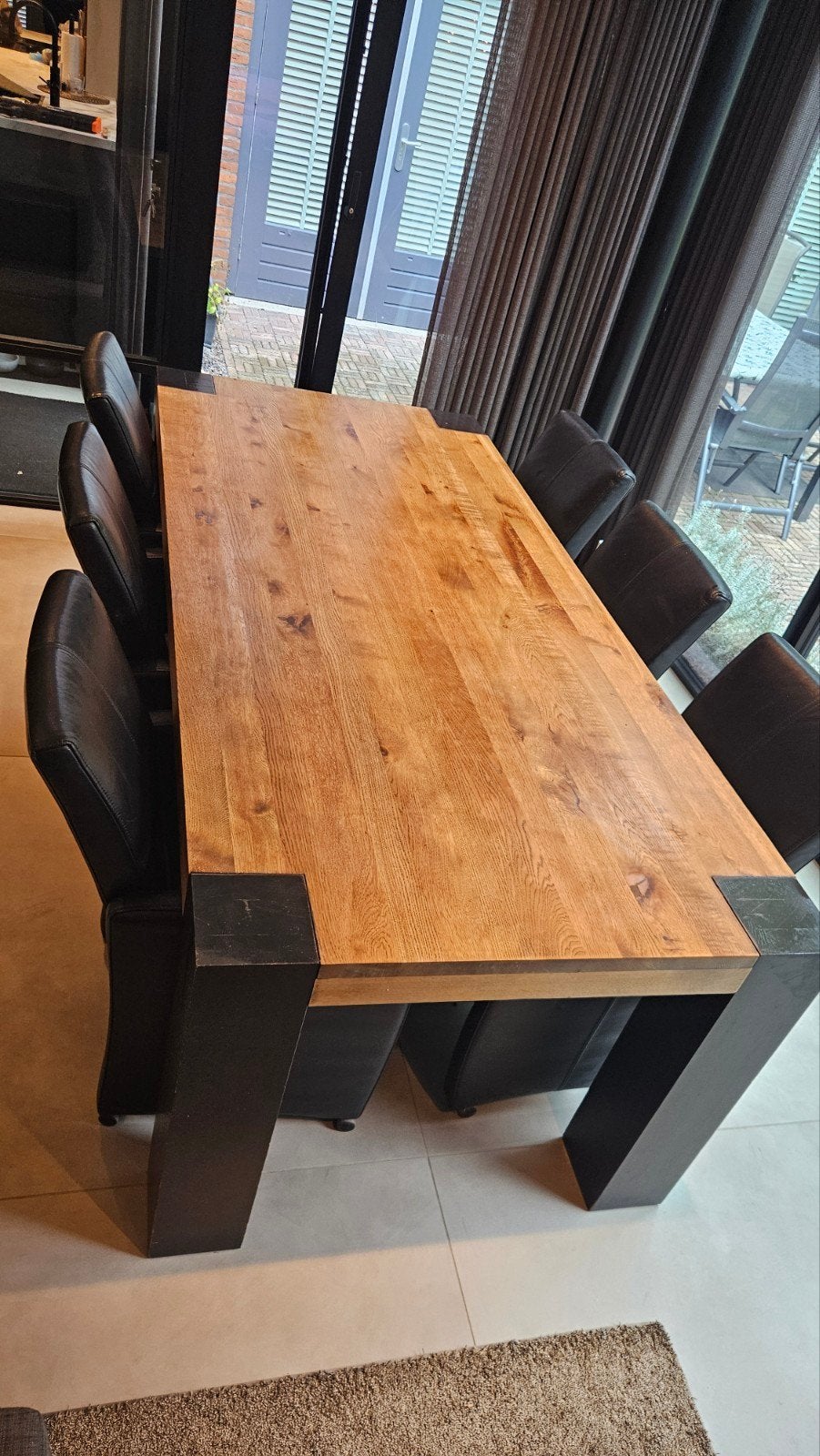 Robuuste eikenhouten Goossens eettafel incl 6 fauteuils, Ophalen, Gebruikt, Eikenhout, 200 cm of meer