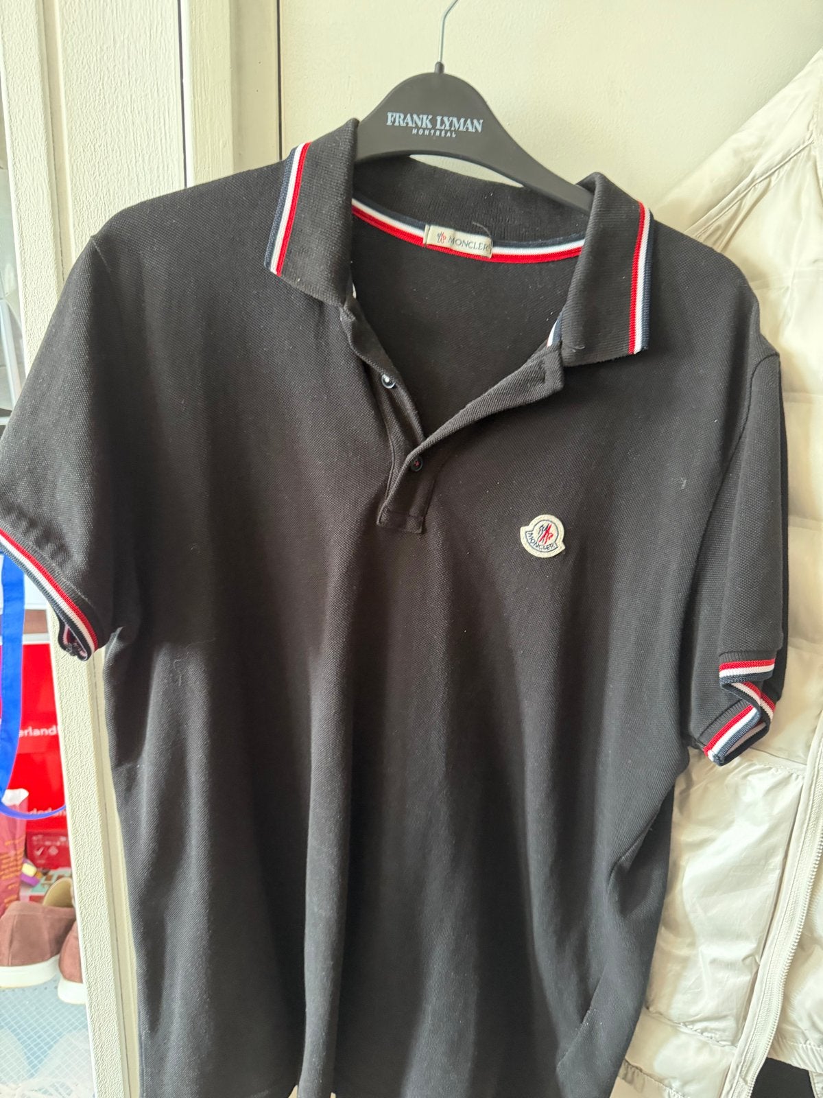 Moncler polo zwart maat M, Verzenden, Gedragen, Maat 48/50 (M), Zwart