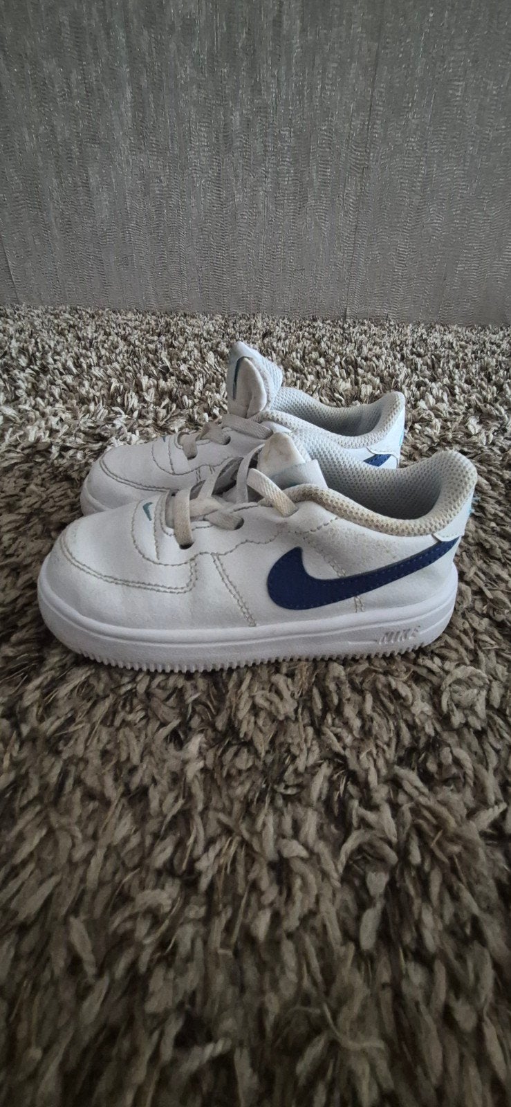 Nike Air Force 1 sneakers lichtgewicht, Kinderen en Baby's, Jongen of Meisje, Schoenen, Ophalen of Verzenden, Zo goed als nieuw