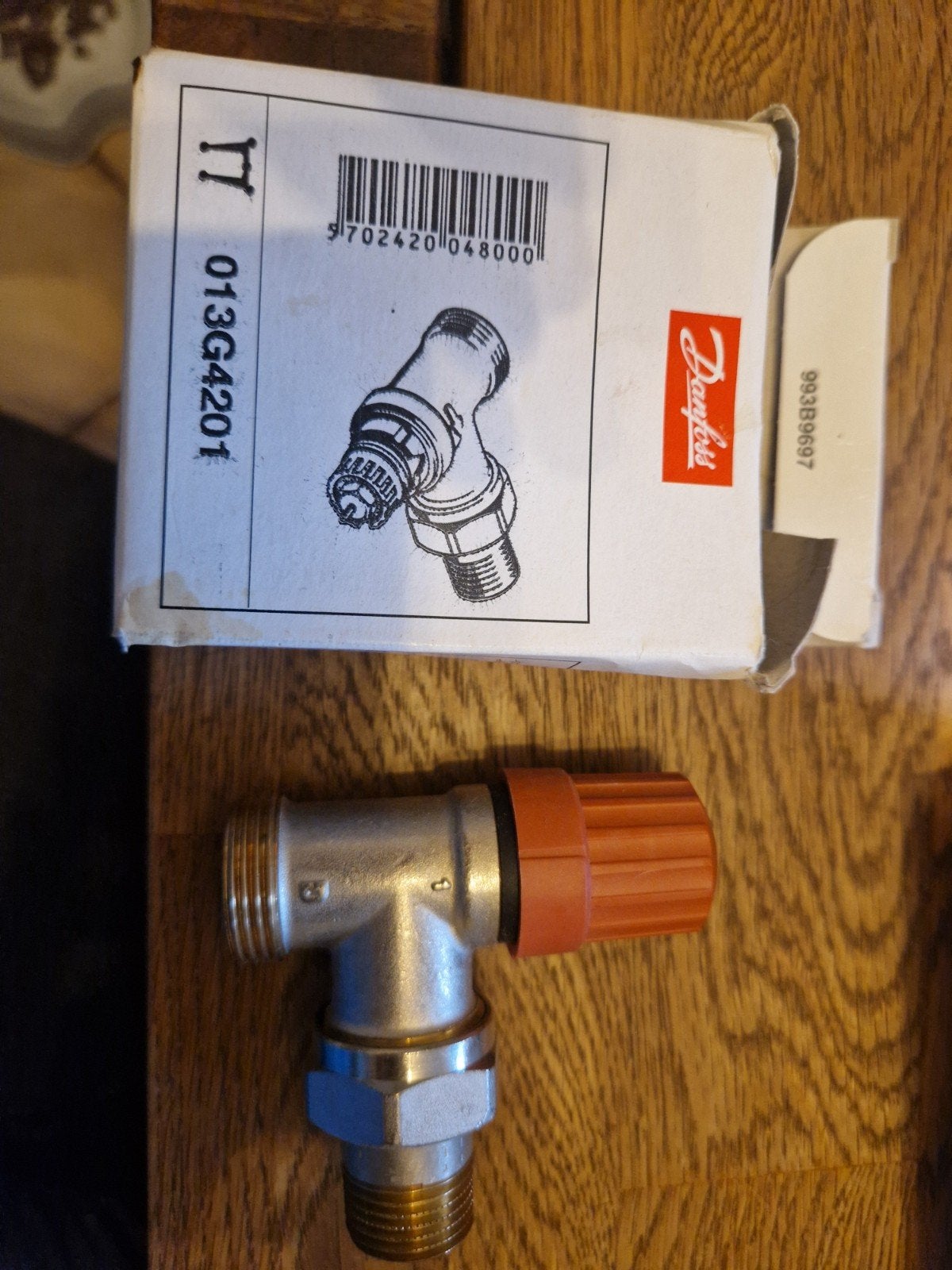 Danfoss radiatorventiel 013G4201, Ophalen of Verzenden, Nieuw, Radiator