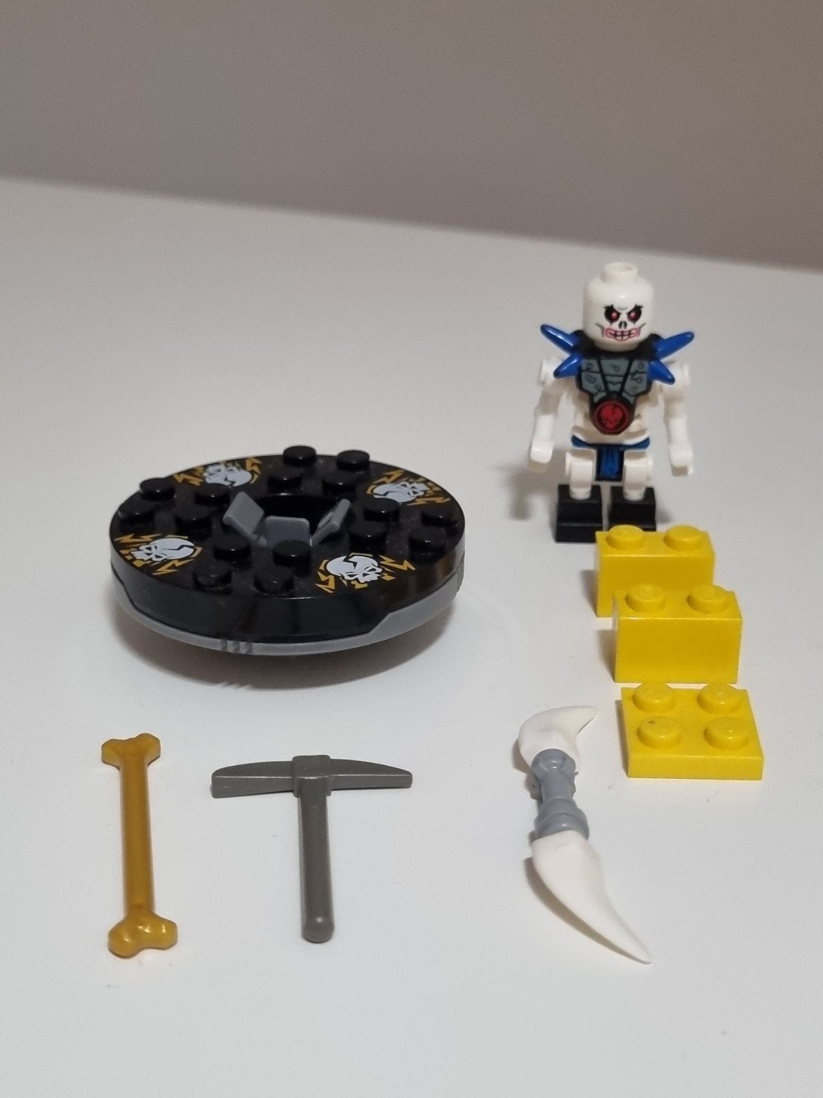 Lego Ninjago 2116 Spinners: Krazi, Kinderen en Baby's, Speelgoed | Duplo en Lego, Ophalen of Verzenden, Zo goed als nieuw
