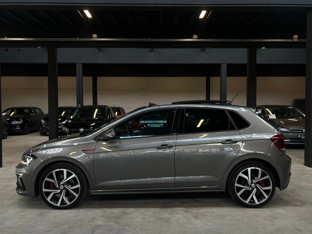 Volkswagen Polo 2.0 TSI GTI Pano/Virtual/Park Assist/Automaa, Auto's, Volkswagen, Stof, Gebruikt, 1984 cc, Origineel Nederlands