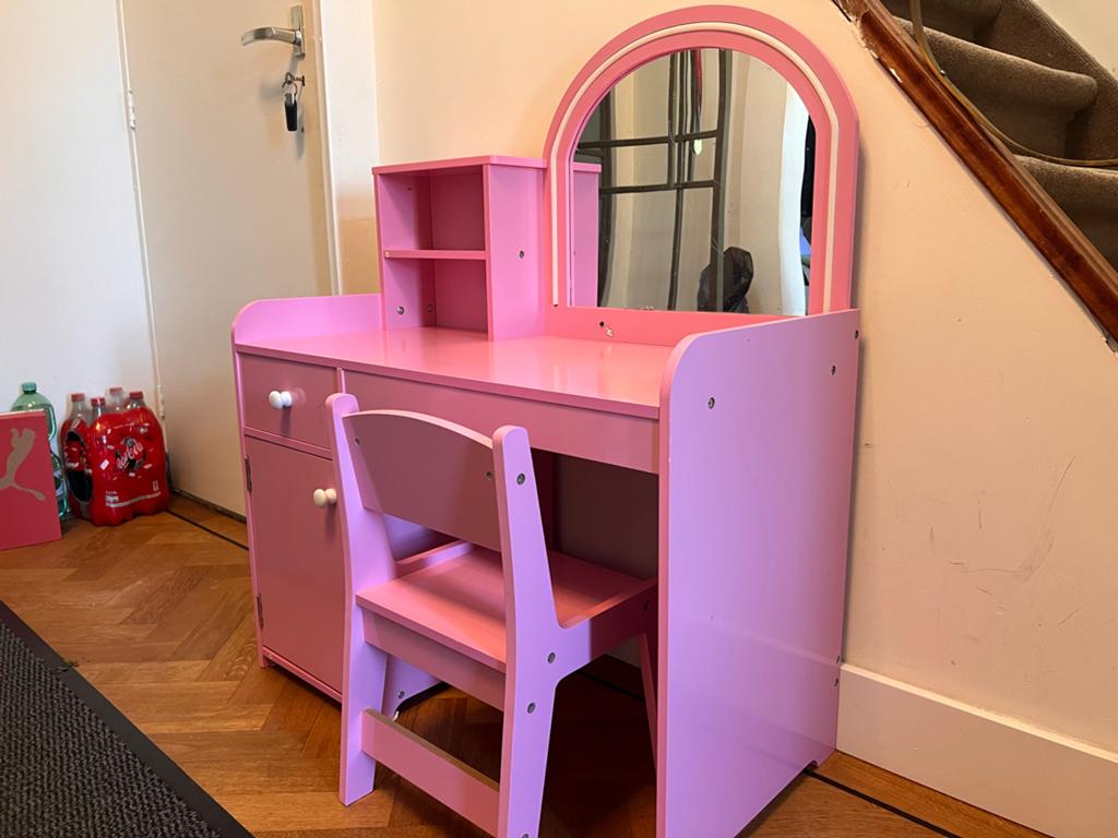 Roze kaptafel met spiegel en stoeltje voor kinderen, Ophalen of Verzenden, Zo goed als nieuw, Tafel(s) en Stoel(en)