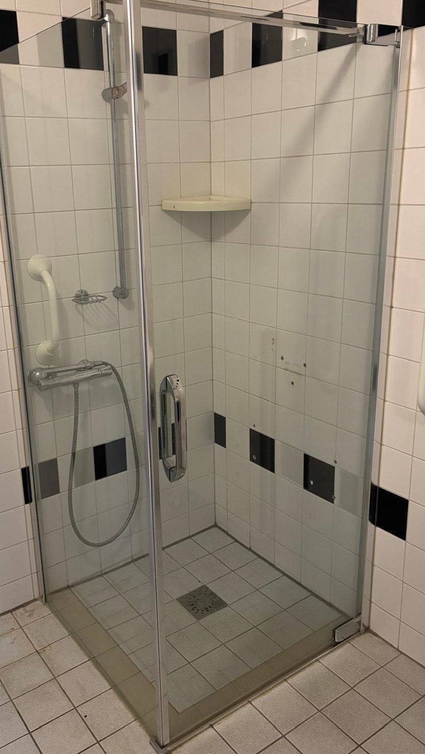 Nette douche cabine, Ophalen, Zo goed als nieuw