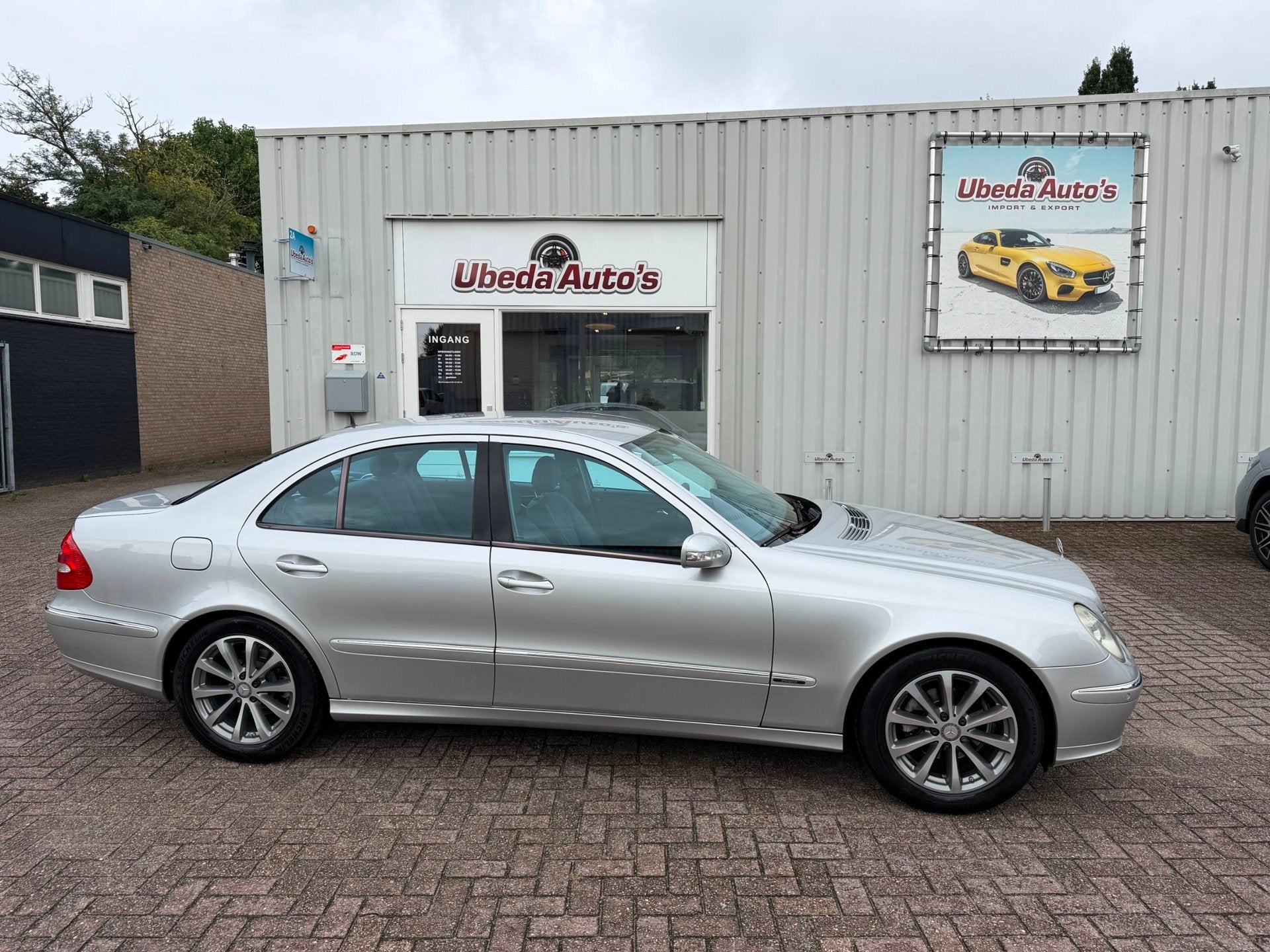Mercedes-Benz E-klasse 240 Avantgarde NL AUTO KM 237355 NAP, Automaat, Achterwielaandrijving, 2597 cc, 1505 kg