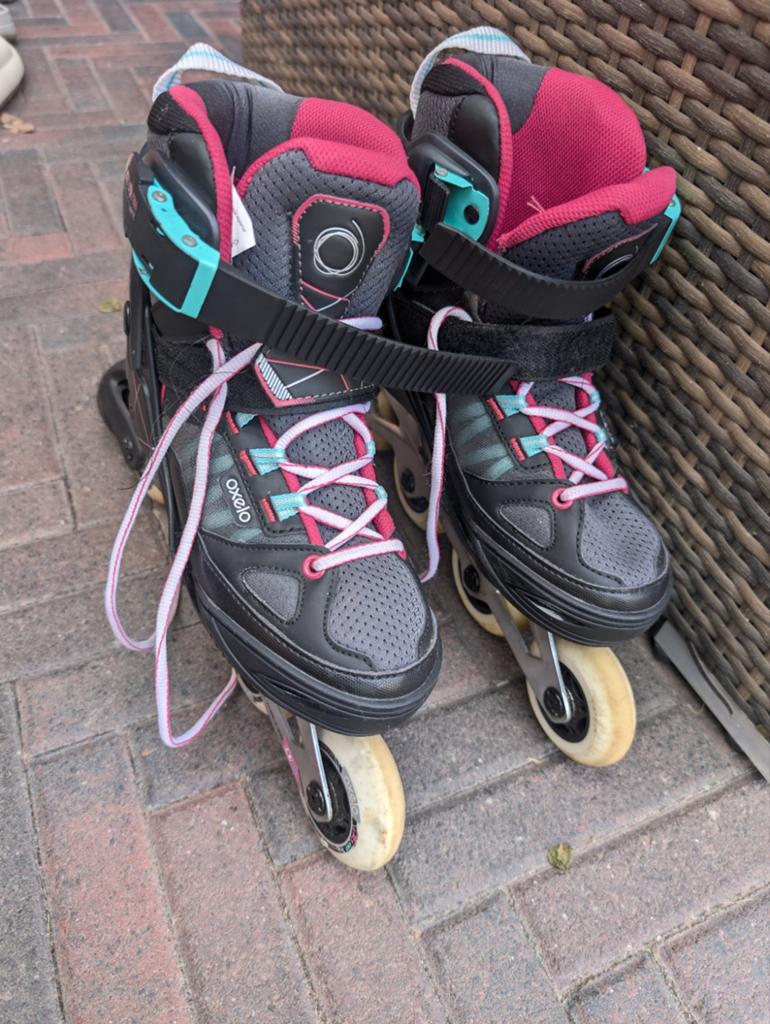 Verstelbare Oxelo inline skates - Maat 35-38, Overige merken, Kinderen, Ophalen of Verzenden, Inline skates 4 wielen