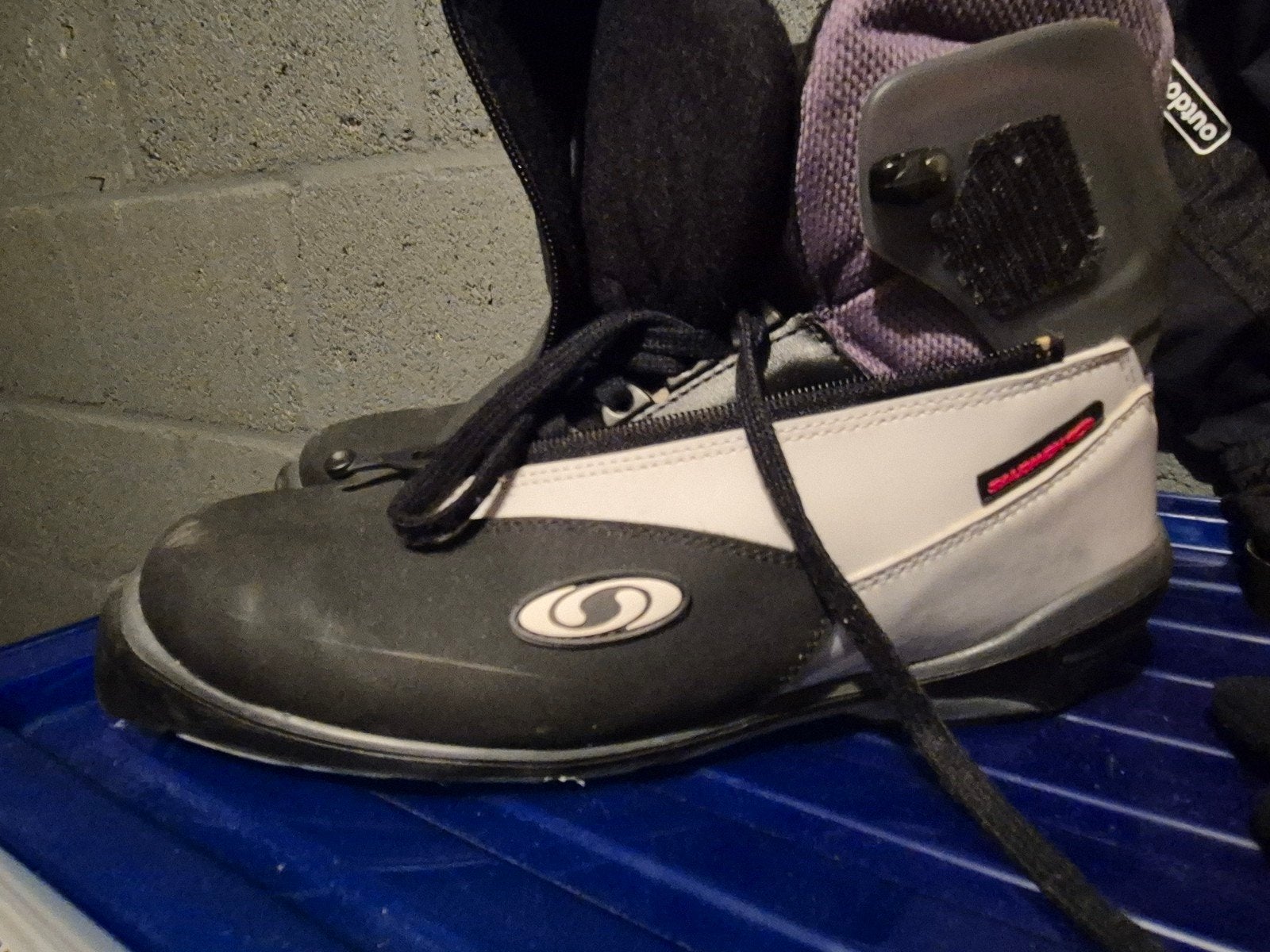 Salomon Langlaufschoenen Maat 43 - Zo goed als nieuw, Langlaufen, Schoenen, Zo goed als nieuw, Salomon