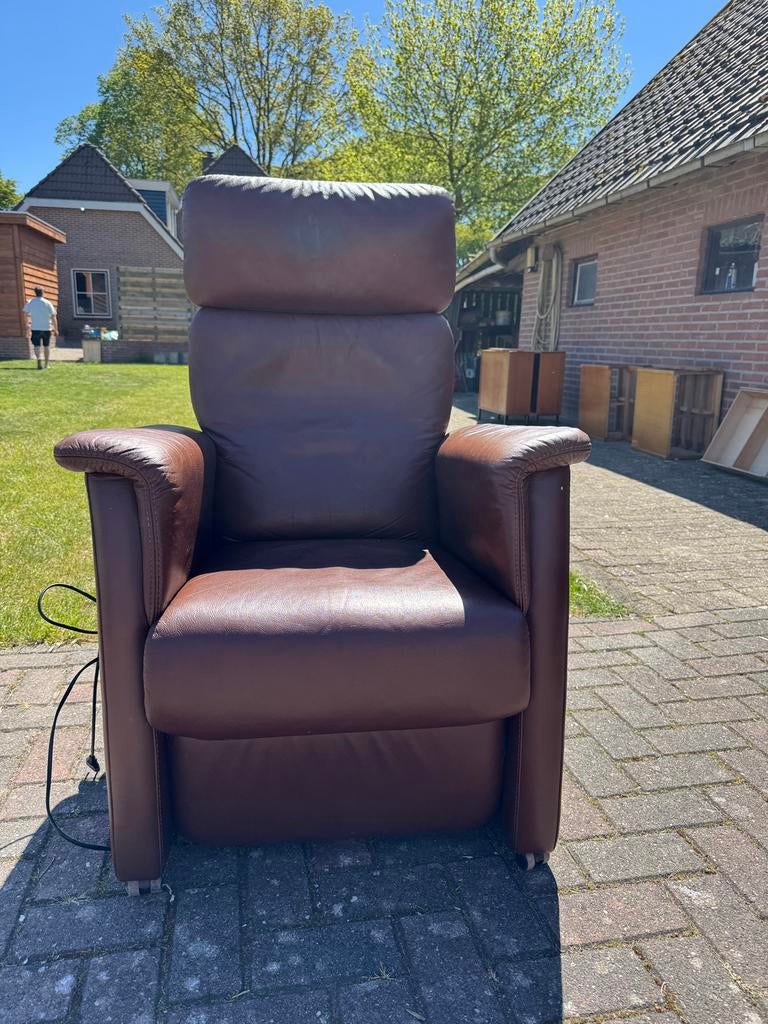 Sta op stoel, Huis en Inrichting, Fauteuils, Ophalen of Verzenden, Gebruikt, 75 tot 100 cm, 50 tot 75 cm