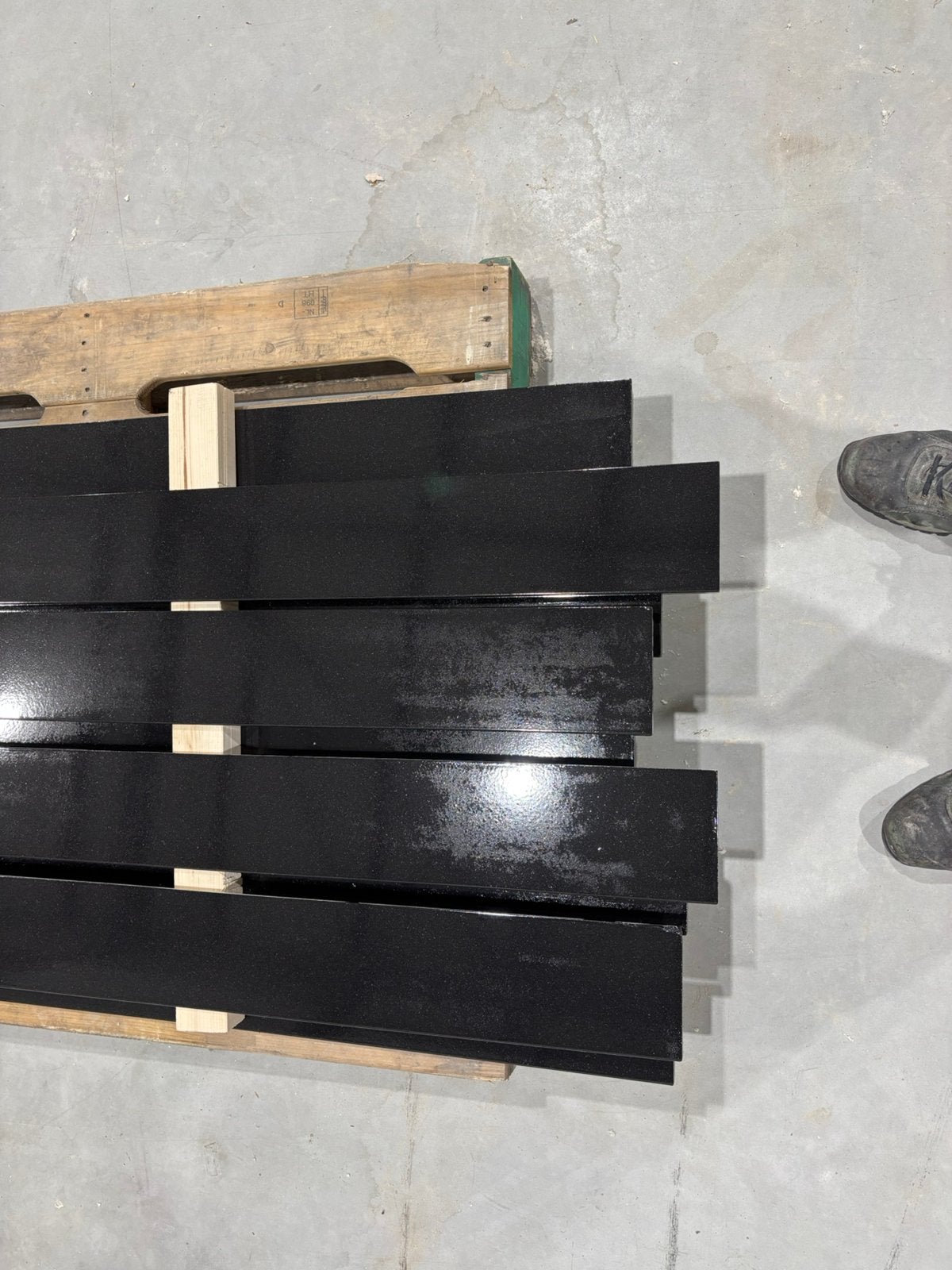 Zwarte Plint Nieuw, Ophalen, Nieuw, Mdf, 250 cm of meer