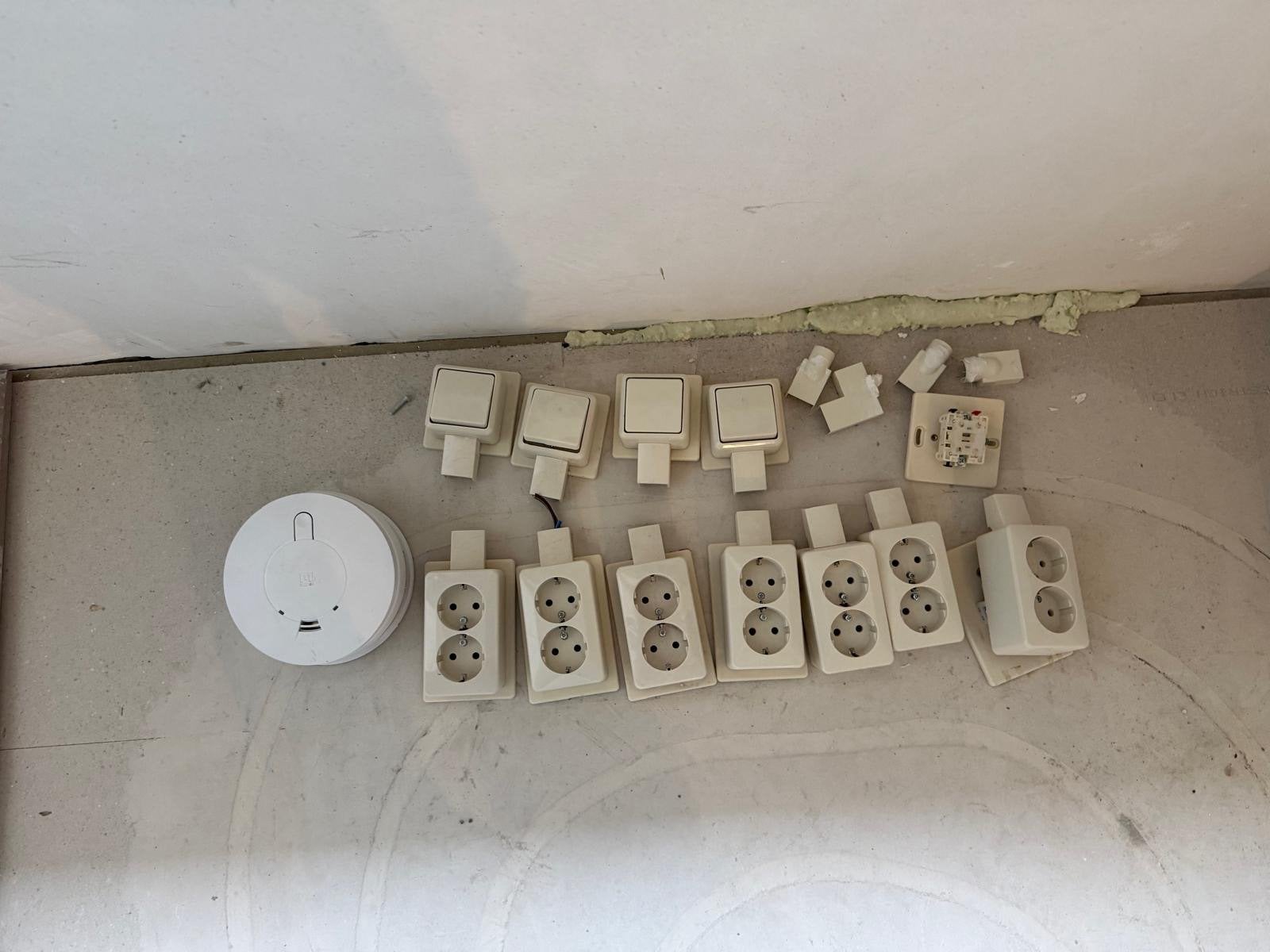 Nieuwe Opbouw Elektra (Schakelaars, Stopcontacten), Ophalen, Nieuw, Schakelaar