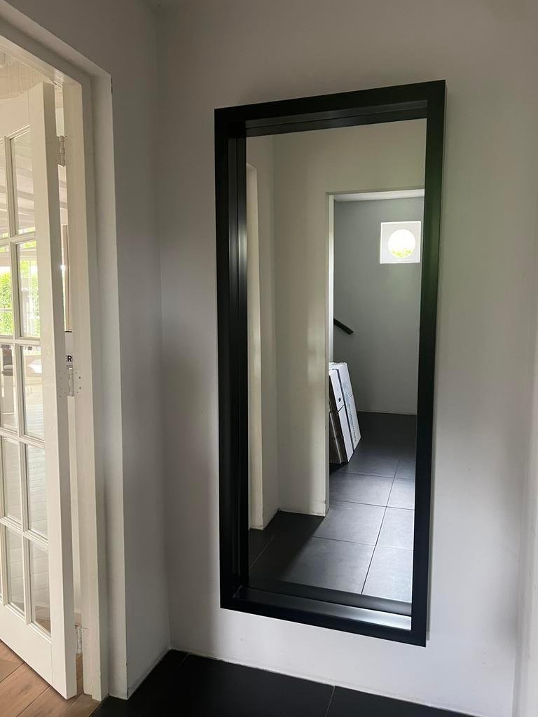 Zwarte spiegel, Sandtorg ikea, zgan, Ophalen, Zo goed als nieuw, 75 tot 100 cm, 150 tot 200 cm