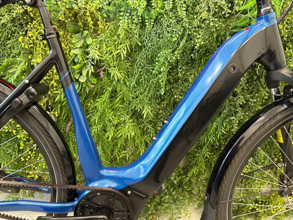 DEMO Thompson Comfort Belt  | Slechts 520km | 500WH | BELT, Niet ingevuld, Ophalen of Verzenden, Zo goed als nieuw, 51 tot 55 cm