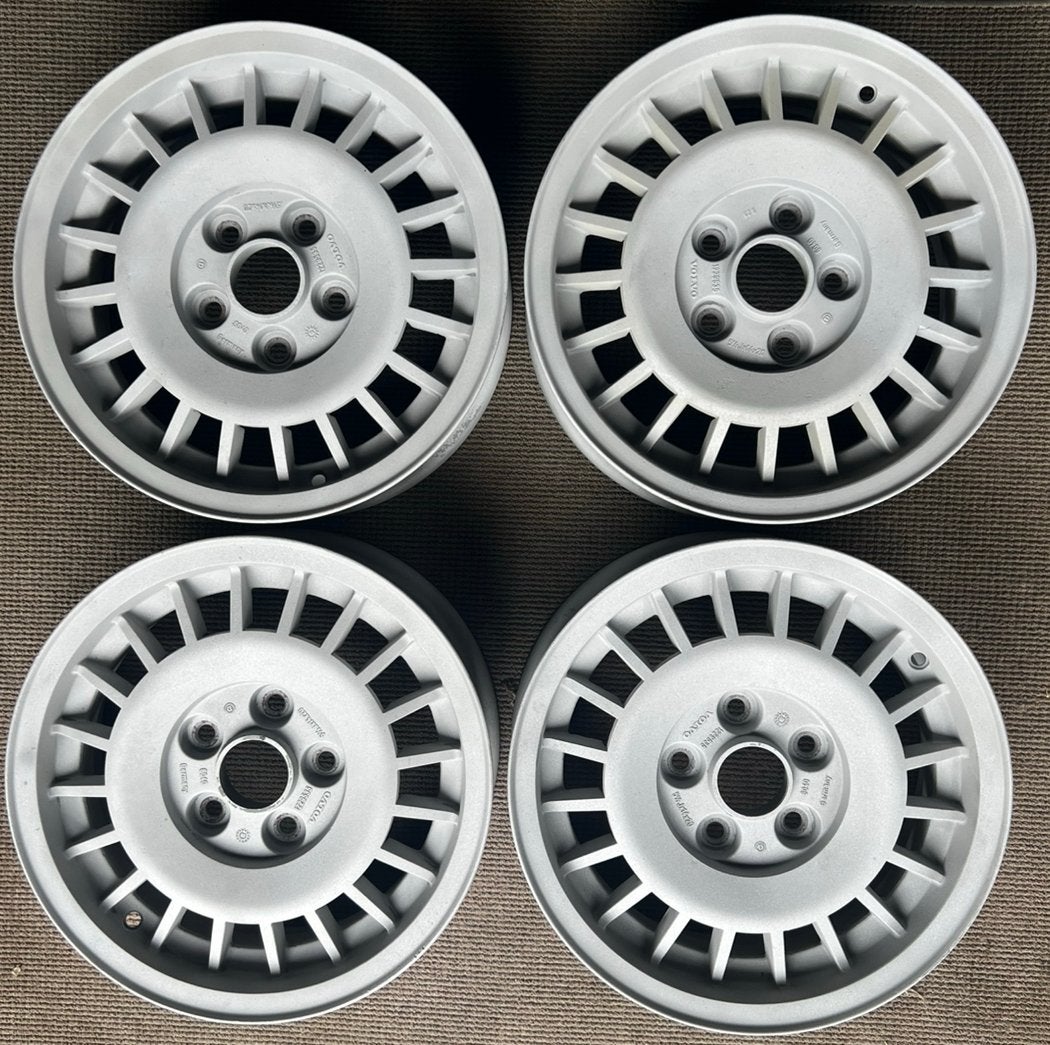 Volvo 242 GT 14 inch velgen, Ophalen, 14 inch, Zomerbanden, Velg(en)