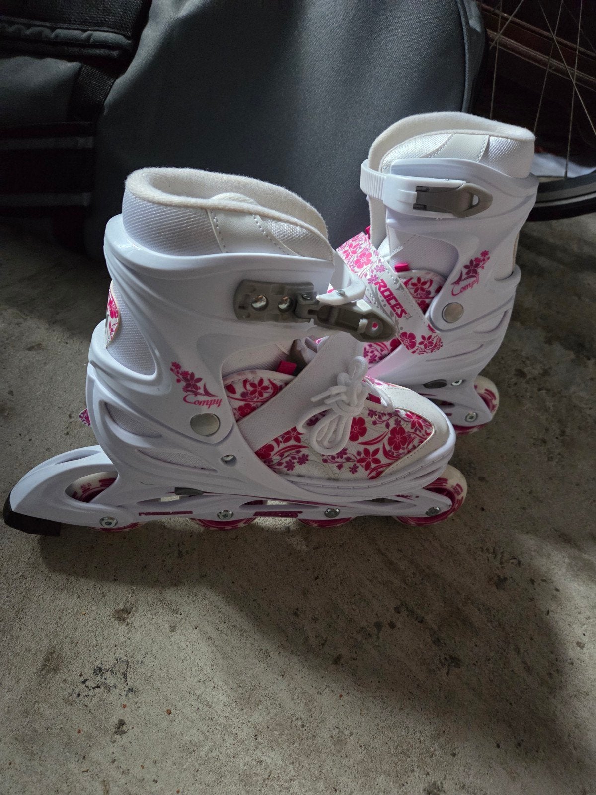 Verstelbare inline skates - wit/roze (38-41), Kinderen en Baby's, Speelgoed | Buiten | Rolschaatsen, Ophalen of Verzenden, Verstelbaar