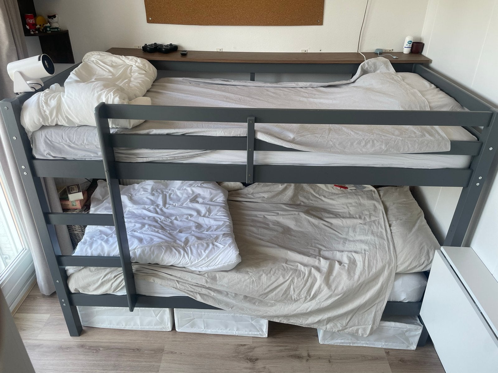 Grijs stapelbed (exclusief matrassen), Huis en Inrichting, Gebruikt, 90 cm, Eenpersoons, Ophalen of Verzenden
