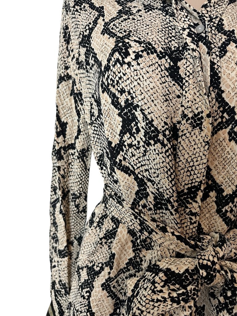 By Malene Birger blouse M, Maat 38/40 (M), Ophalen of Verzenden, Zo goed als nieuw, Grijs