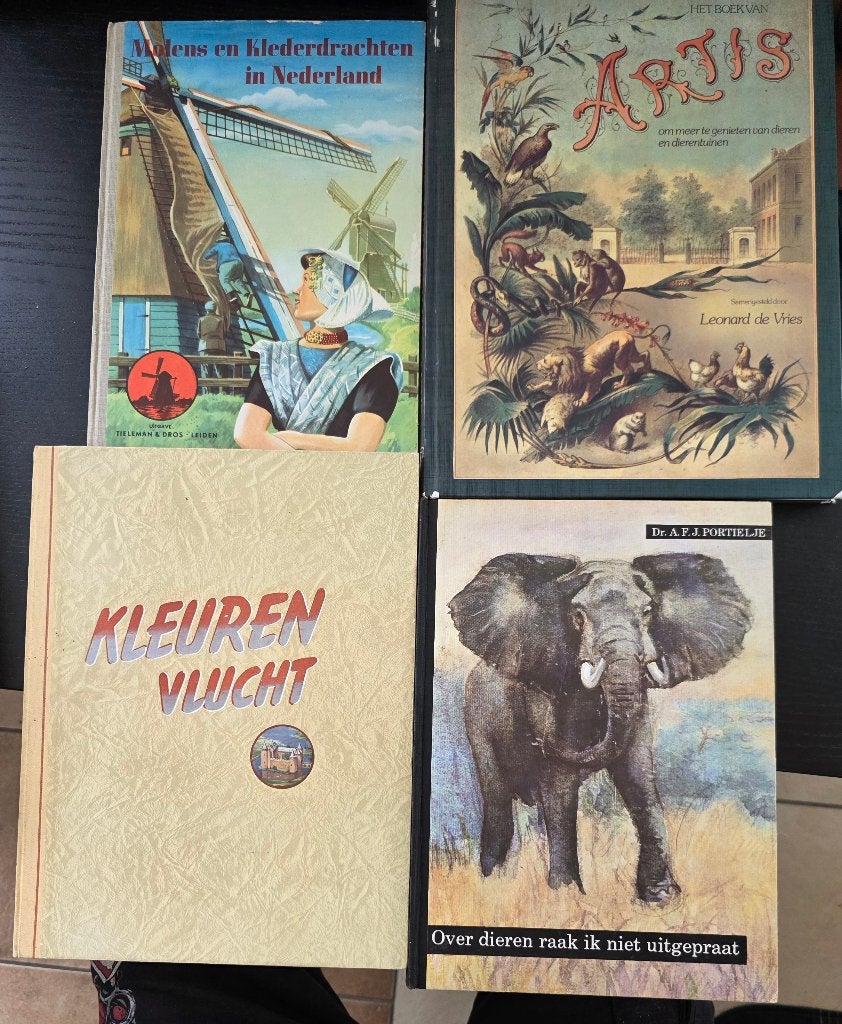 Vintage boeken: Molens, Klederdrachten, Artis, Dieren, Ophalen of Verzenden, Gelezen, Leonard de Vries, Dr. A.F.J. Portielje, Prentenboek