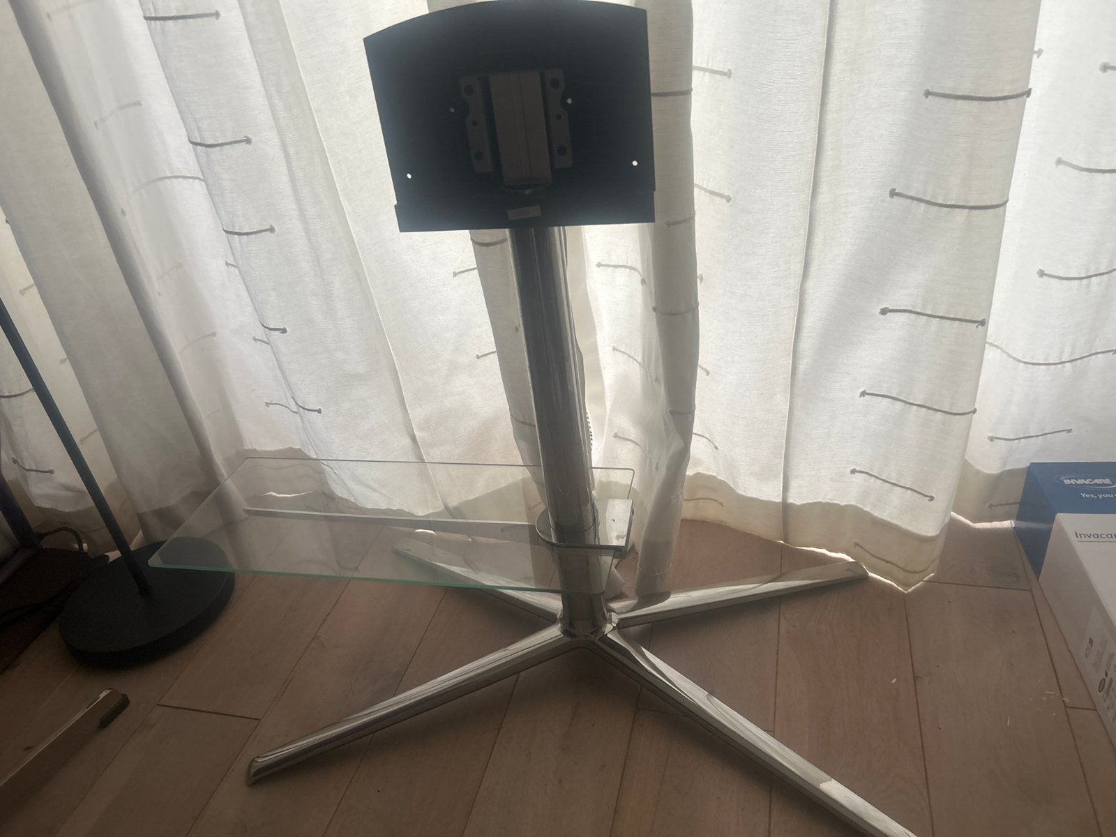 TV Standaard met Glazen Plank en Metalen Voet, Ophalen of Verzenden, Gebruikt