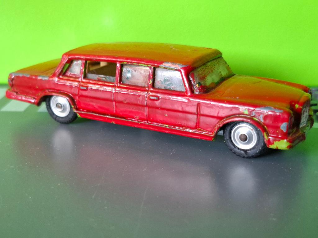 Corgi 247 - Mercedes 600 Pullman 1/43 -, Ophalen of Verzenden, Gebruikt, Auto, Corgi