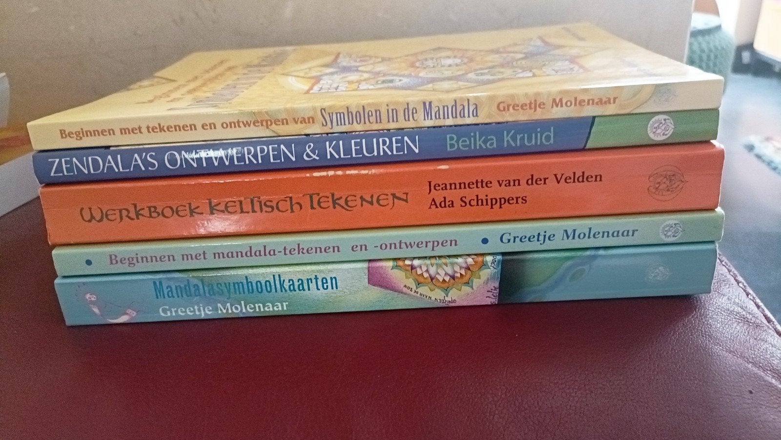 5 hobby boeken. Tekenen en ontwerpen (Mandala/Keltisch enz), Ophalen, Zo goed als nieuw