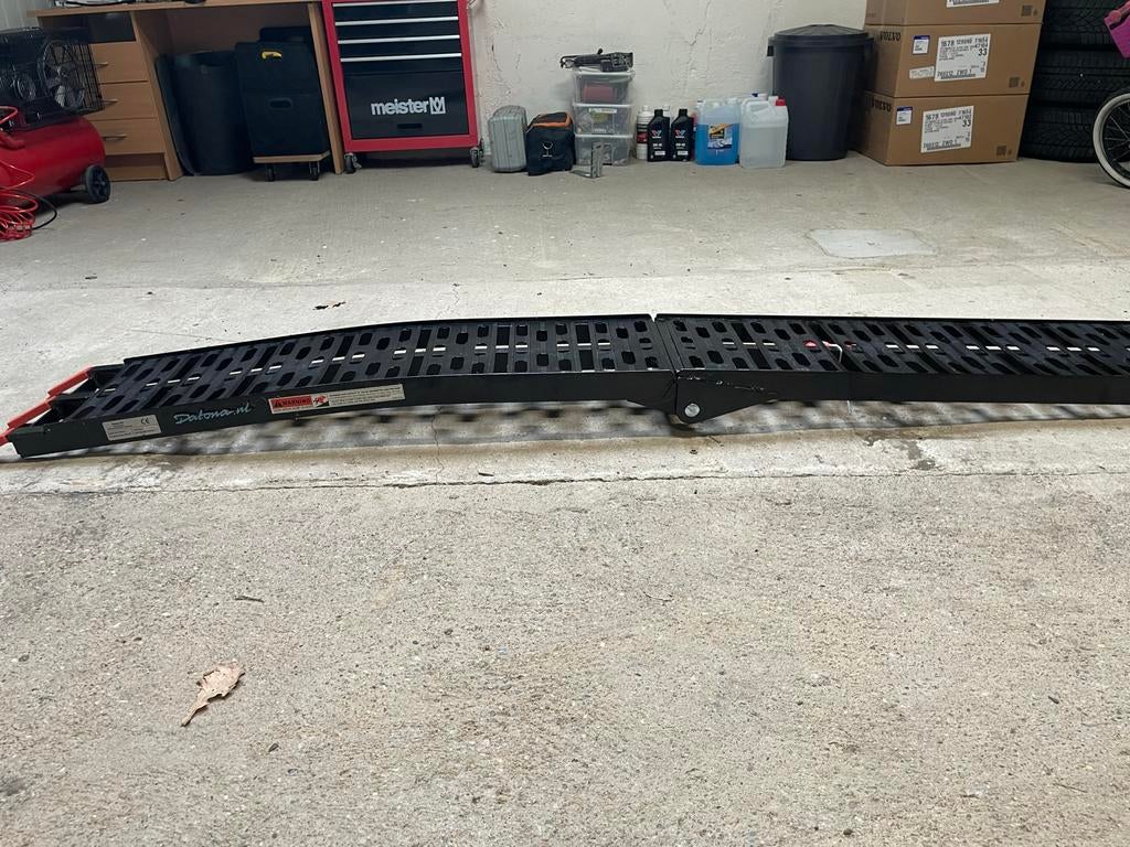 Opvouwbare oprijplaat Datona Max. 340 kg | Zwart, Ophalen, Gebruikt