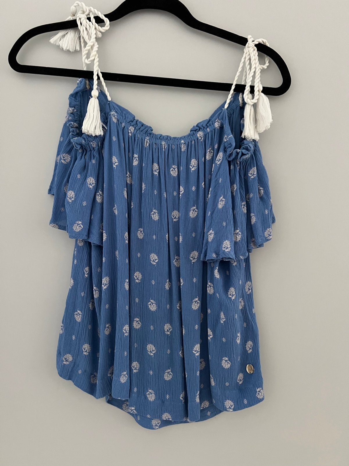 Cotton Club off-shoulder top met kwastjes - Maat L, Blauw, Maat 42/44 (L), Ophalen of Verzenden, Zo goed als nieuw