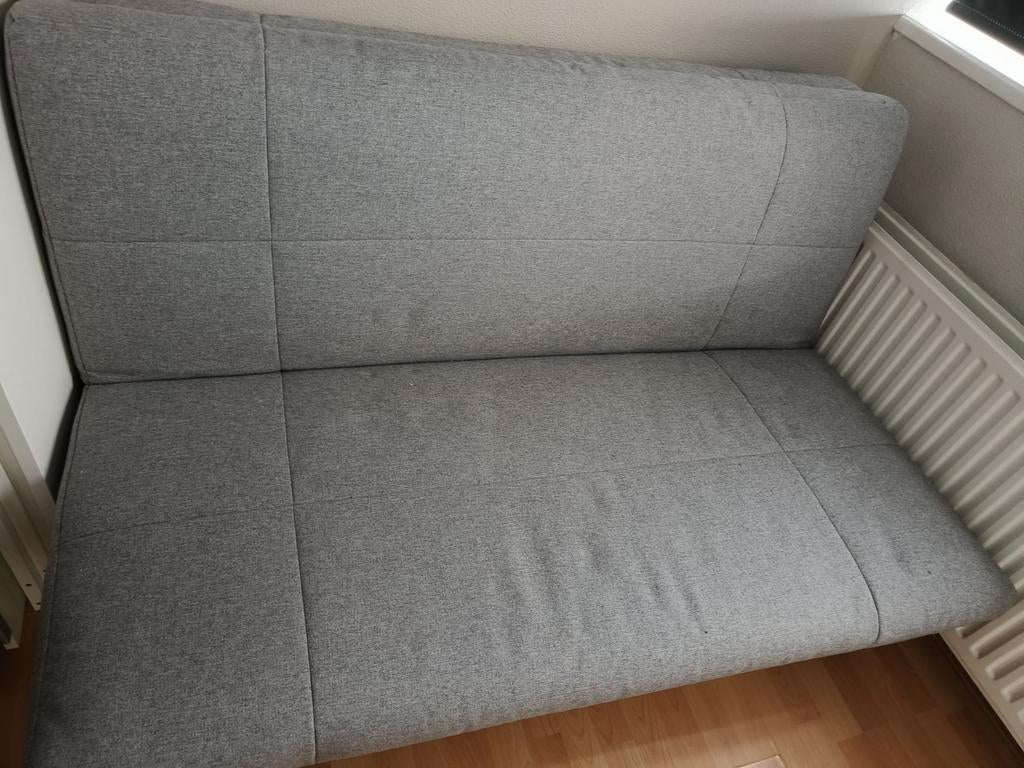 Grijze tweepersoons slaapbank, Ophalen, Gebruikt, Modern, Functioneel, 150 tot 200 cm