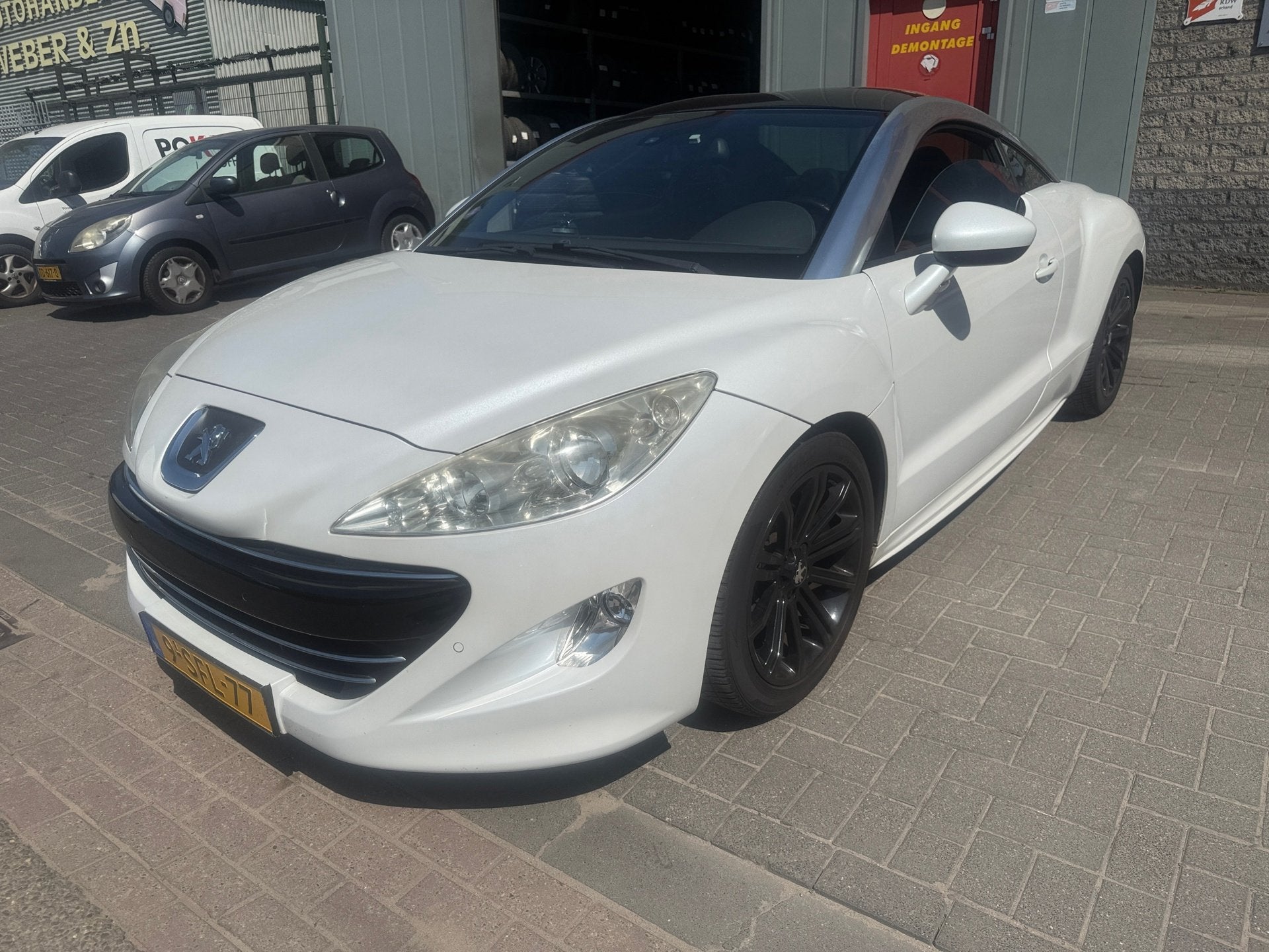 Peugeot RCZ 1.6 THP, Voorwielaandrijving, Gebruikt, 4 stoelen, Wit