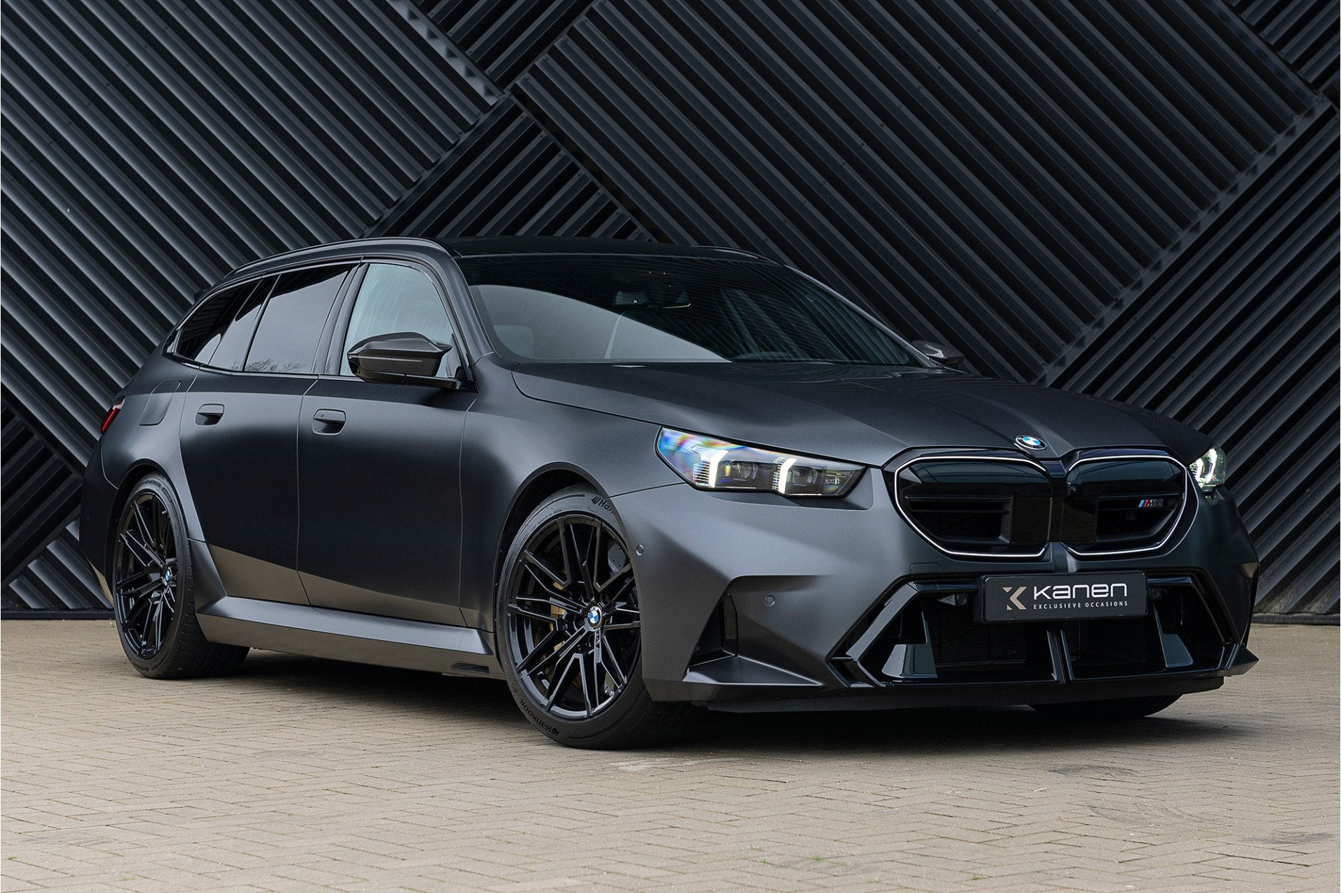 BMW M5 Touring V8 Hybride M Keramisch Frozen Pano Alcant.Hem, Auto's, BMW, Gebruikt, 2000 kg, 4395 cc, Vierwielaandrijving