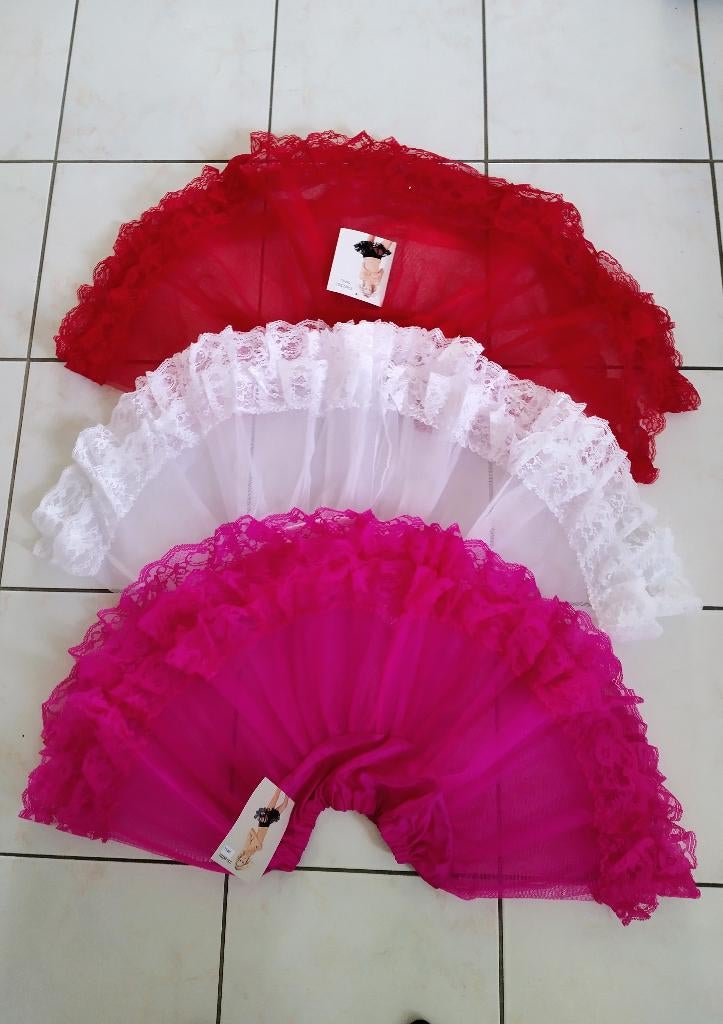 Restpartij van 21 mini petticoats met kant, Ophalen, Overige kleuren, Overige typen
