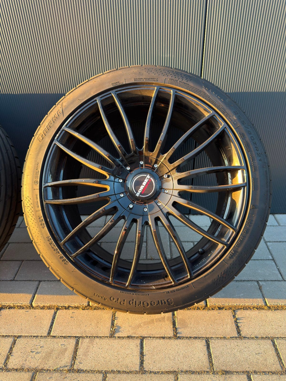 Borbet Velgen met SureGrip Pro Sport Zomerbanden 255/40ZR21, Auto-onderdelen, Banden en Velgen, Banden en Velgen, Zomerbanden