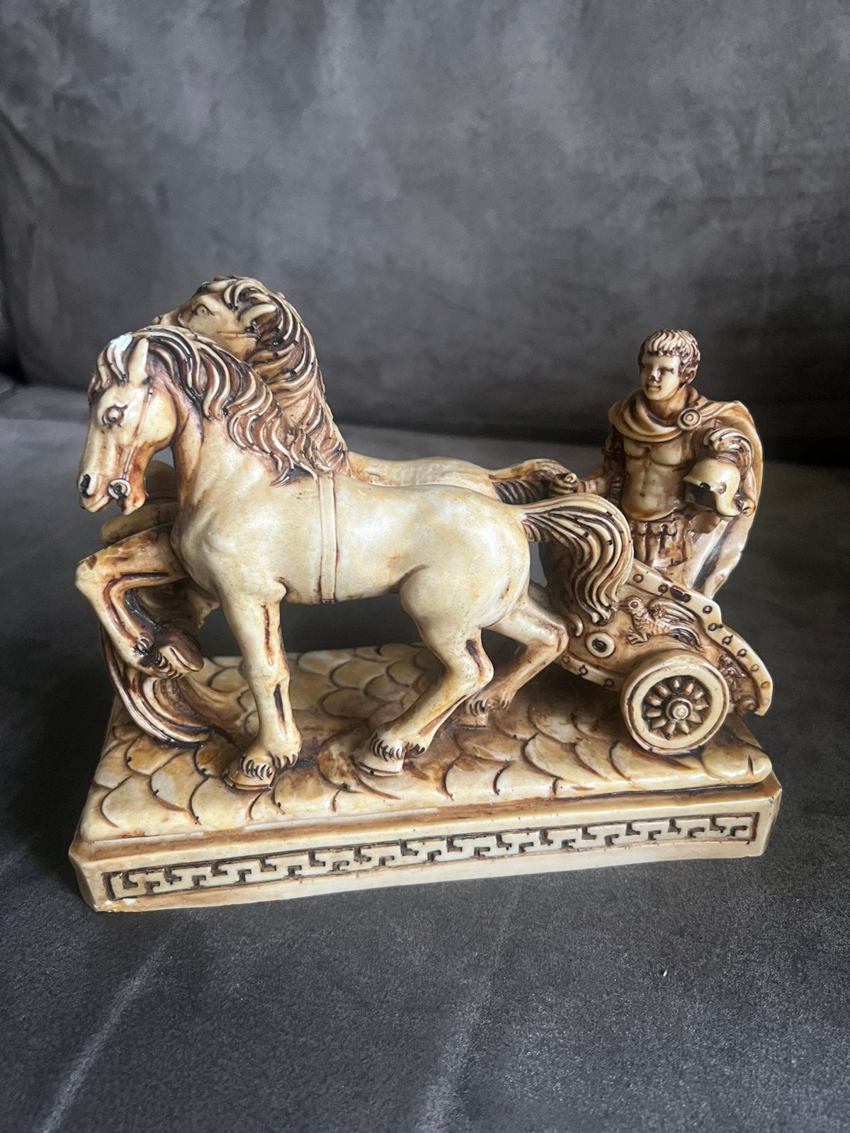 Vintage Strijdwagen Gesigneerd Italie Romeins Paarden., Ophalen of Verzenden, Zo goed als nieuw, Mens