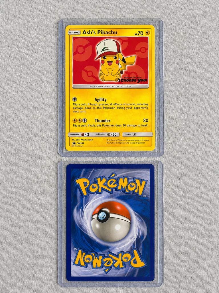 Pokémon Kaart: Ash's Pikachu SM109 (2017 Movie Promo), Ophalen of Verzenden, Zo goed als nieuw, Losse kaart