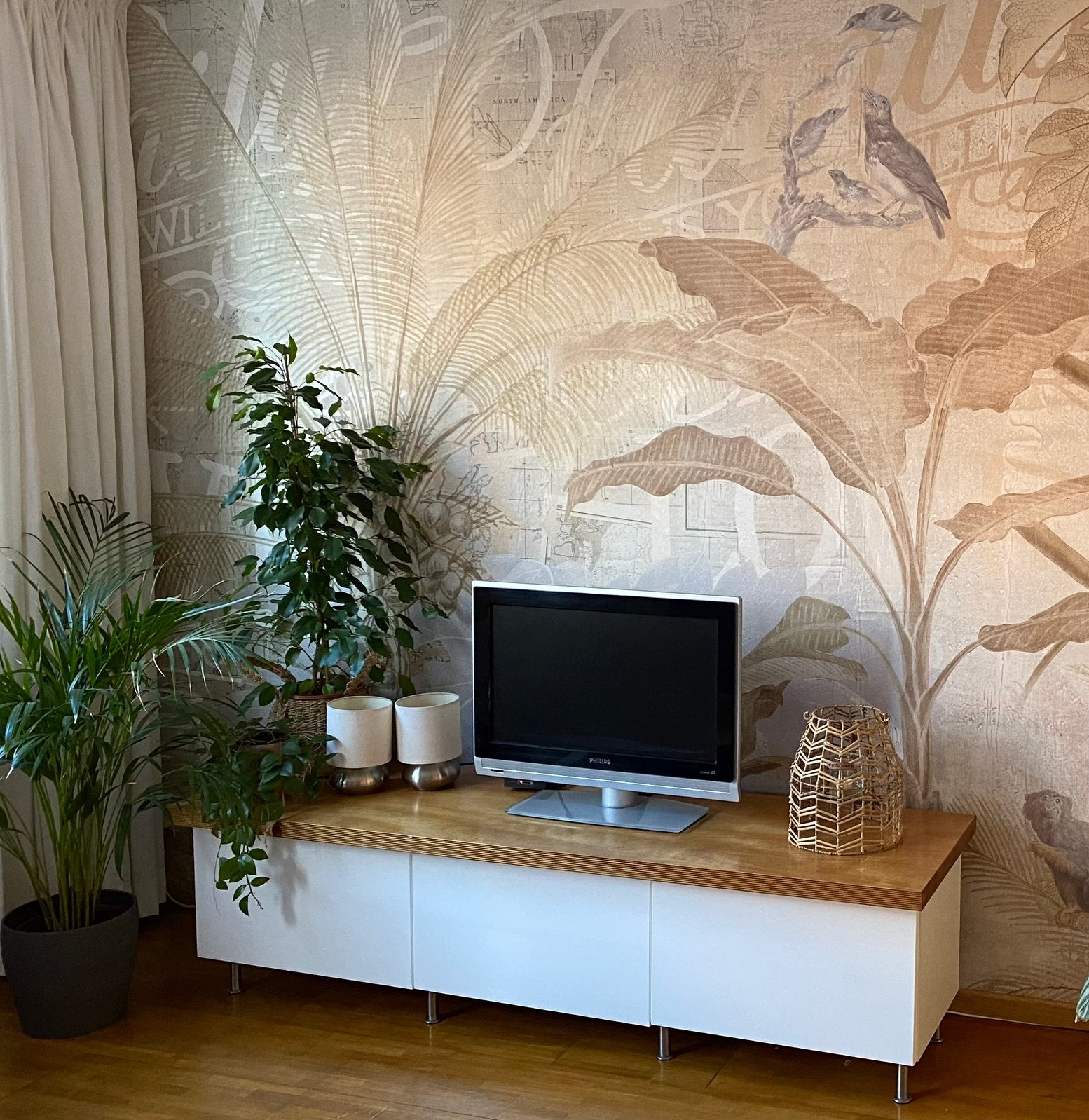 Luxe TV-meubel / Dressoir (180 cm)  Wit met multiplex blad, Ophalen, Gebruikt, 150 tot 200 cm, Minder dan 100 cm