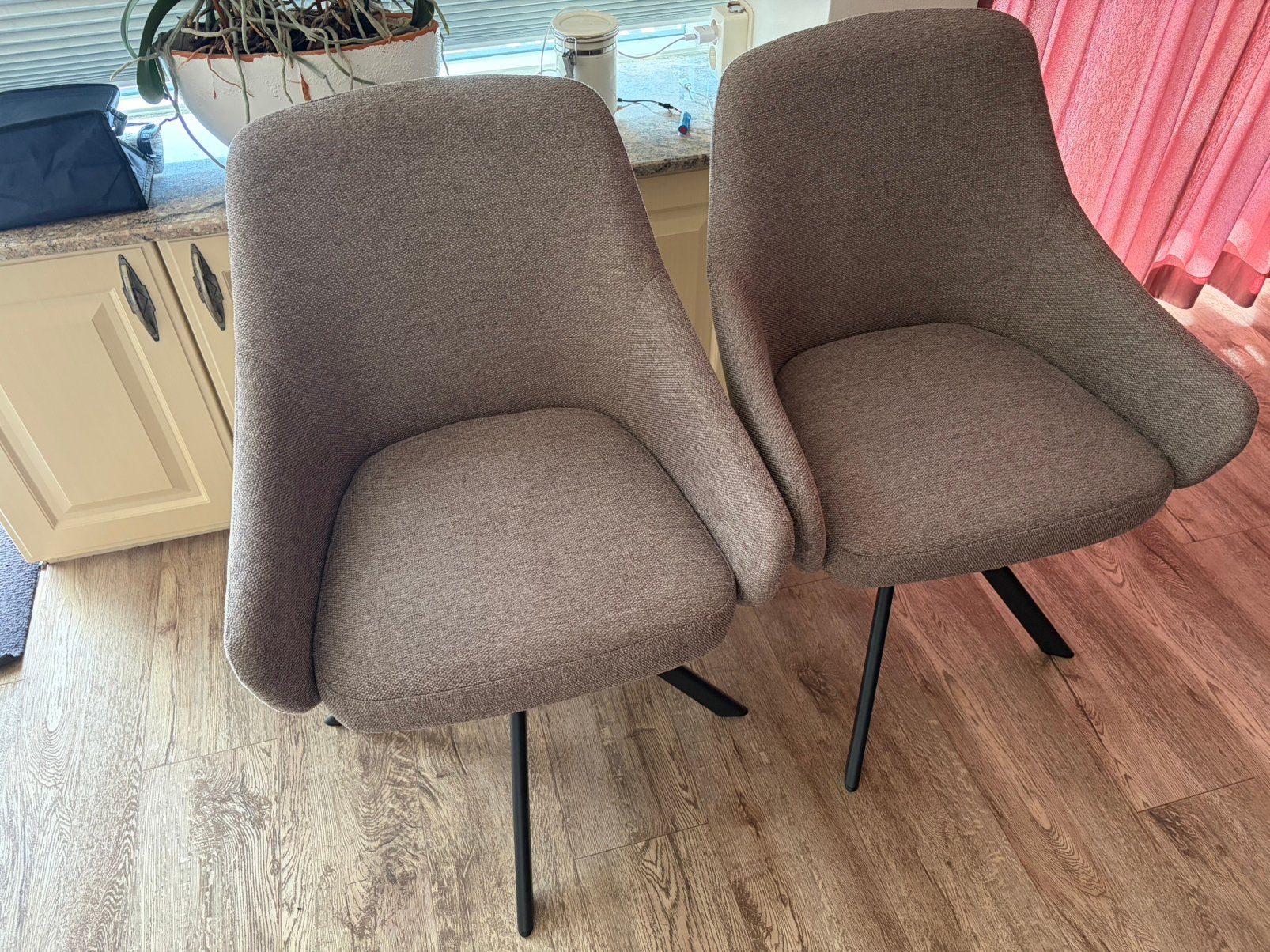 4 Draaistoelen, Ophalen, Zo goed als nieuw