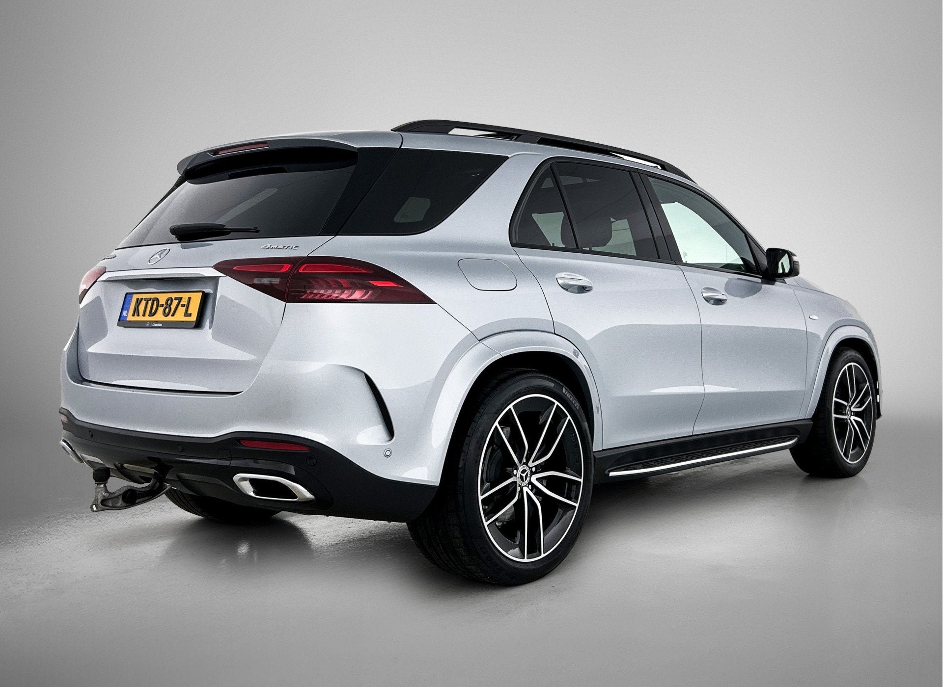 Mercedes-Benz GLE 400 e 4MATIC AMG Plug-In Hybride Trekhaak, Auto's, Automaat, 12 maanden, Gebruikt, 4 cilinders